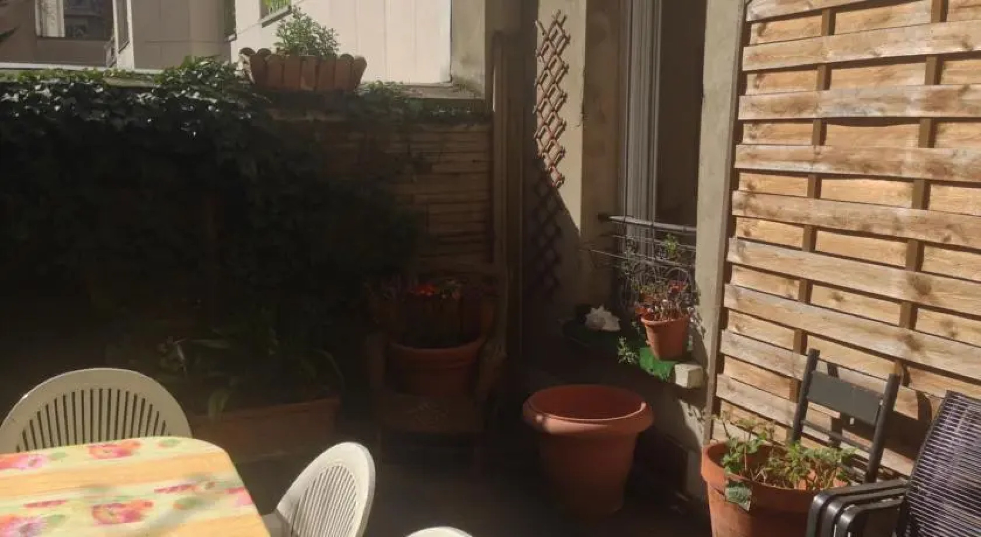 Two-bedroom Apartment Neuilly-sur-Seine