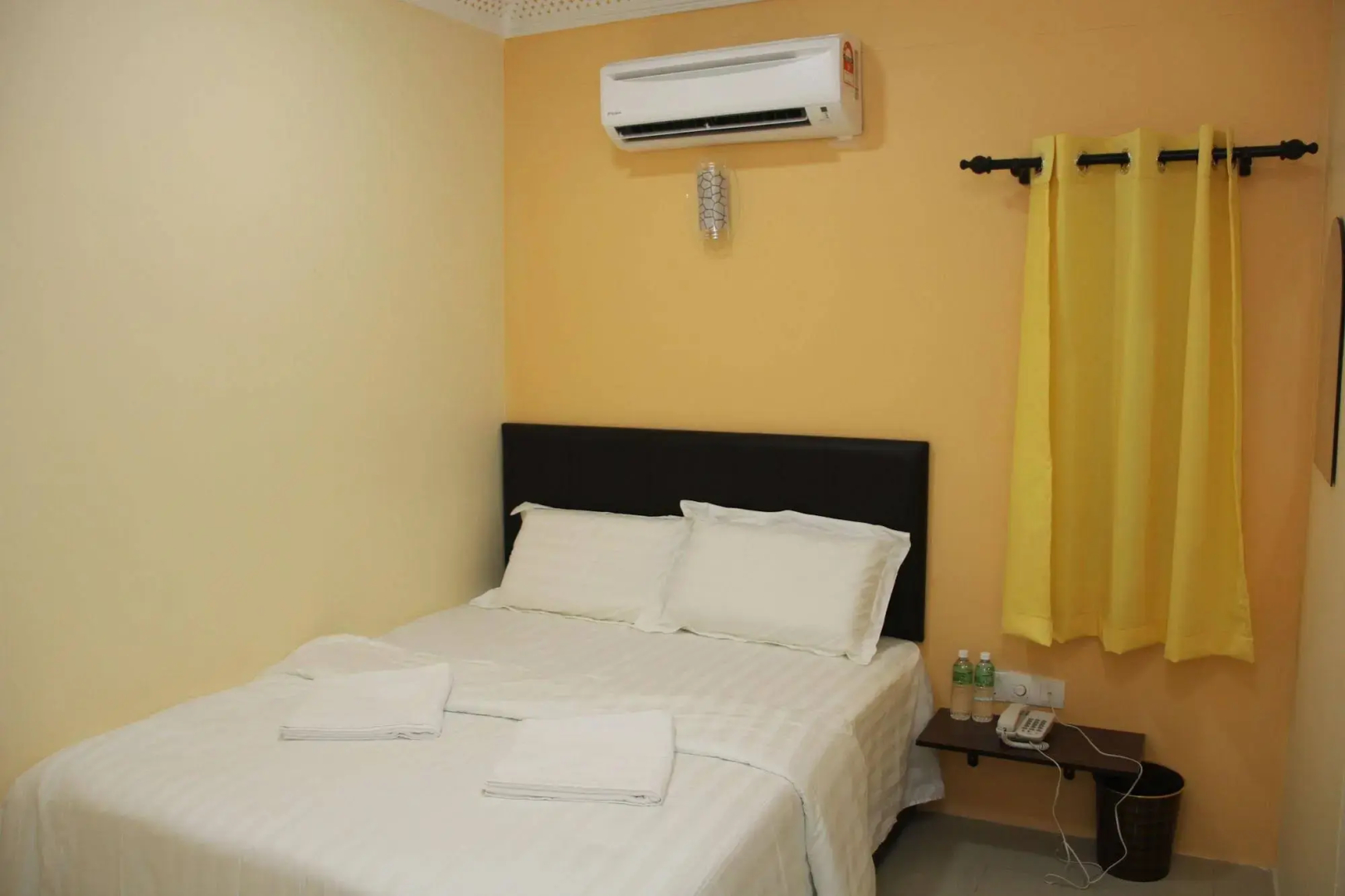 Royale City Hotel