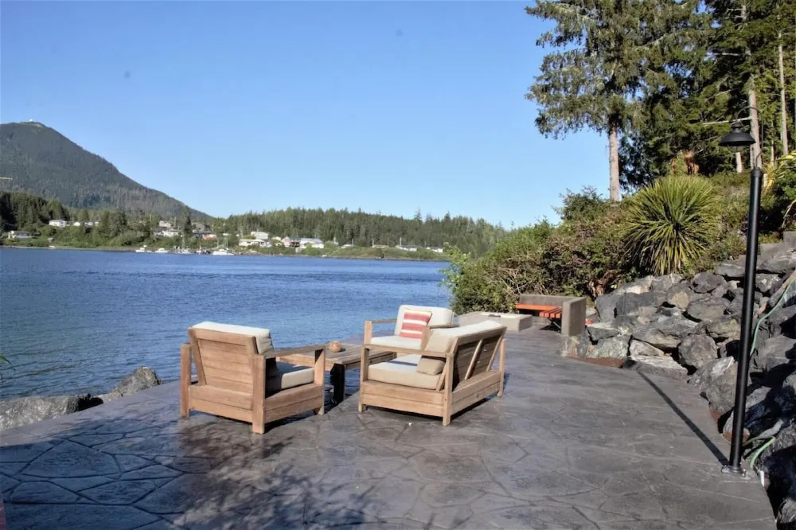 Little Bear Garden View Jean Marie Suite