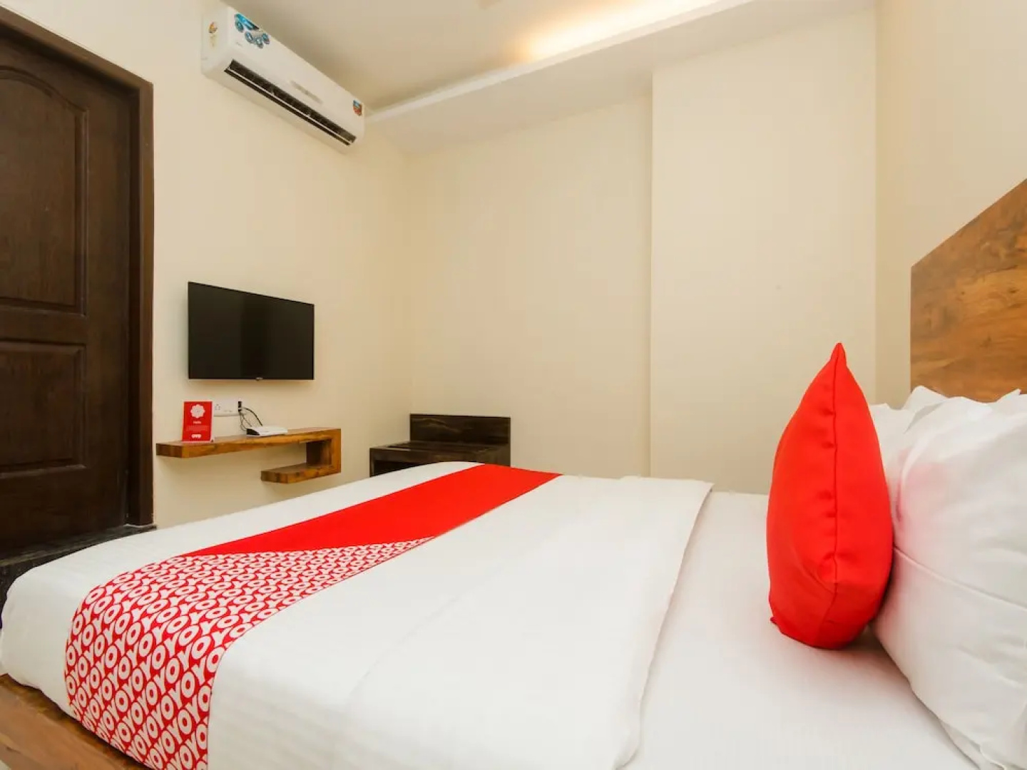 Hotel Sai Comforts
