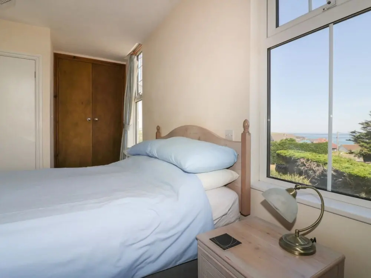 Yellow Sands Apartment 4