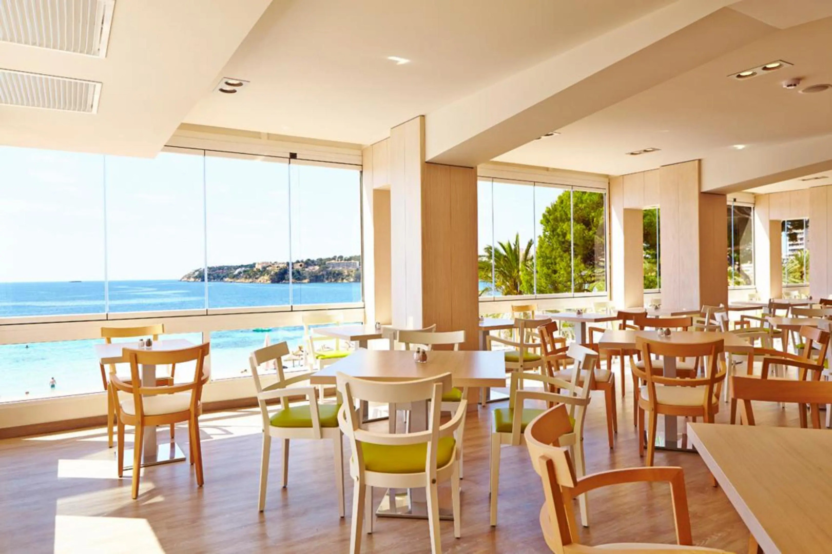 Flamboyan Caribe Hotel & Spa