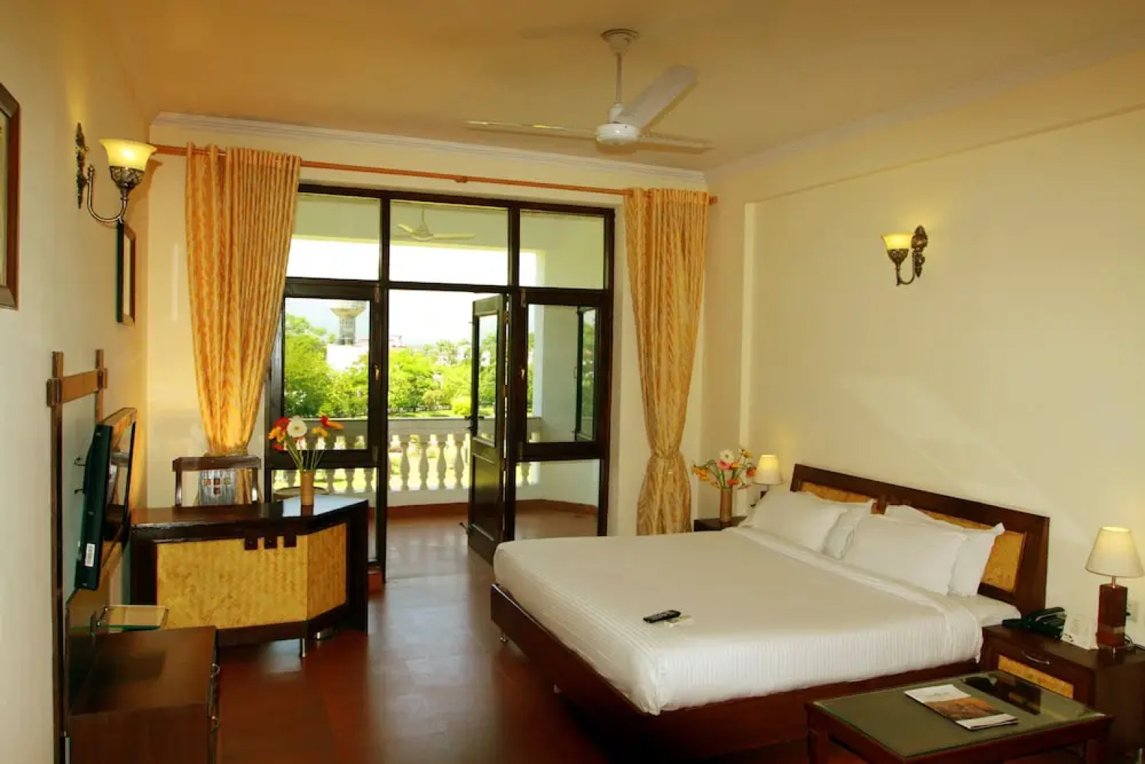 Naturoville Vedic Retreat