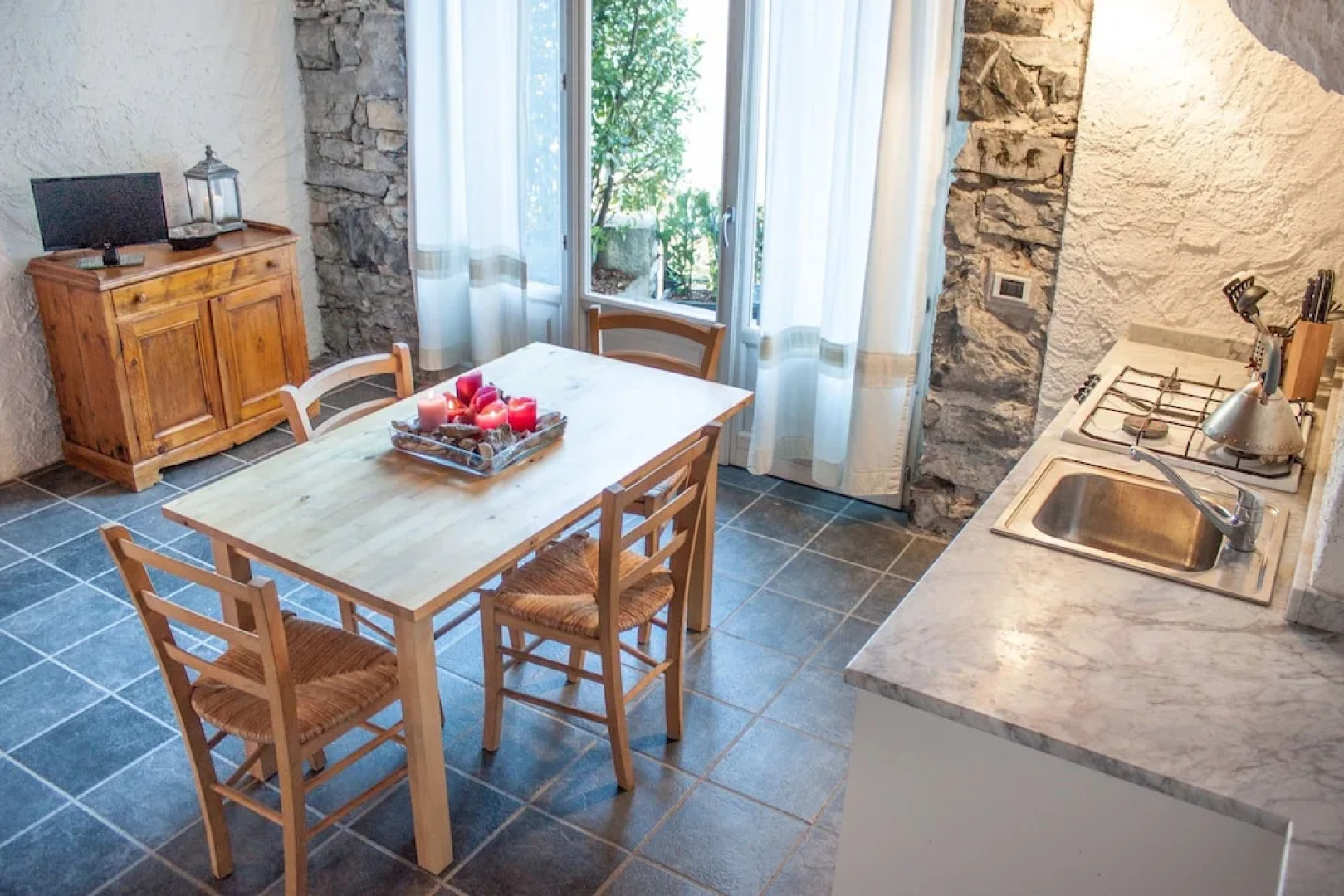 Appartamenti Molo Brienno