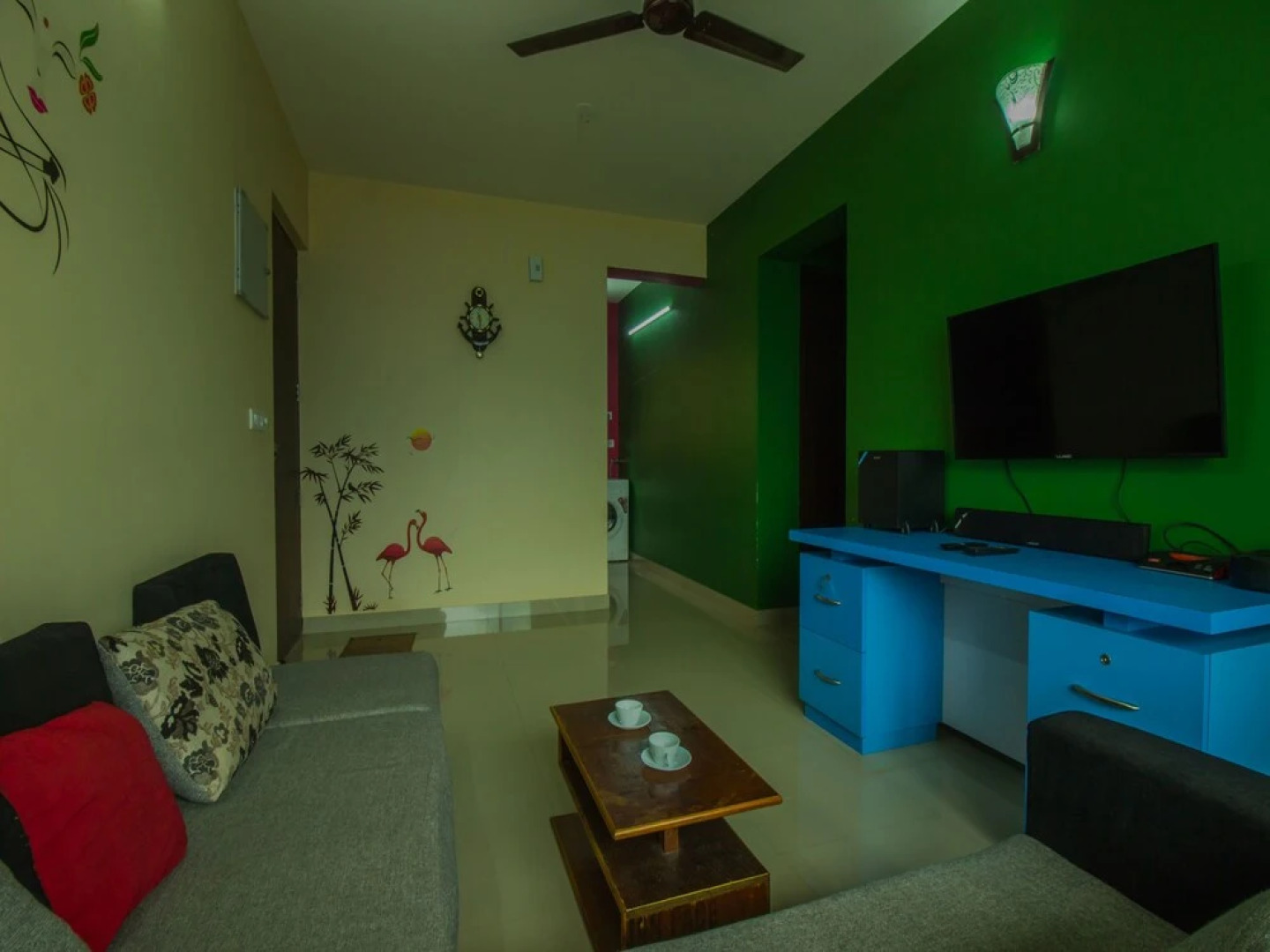 OYO 15536 HOME Elegant 2BHK Mapusa