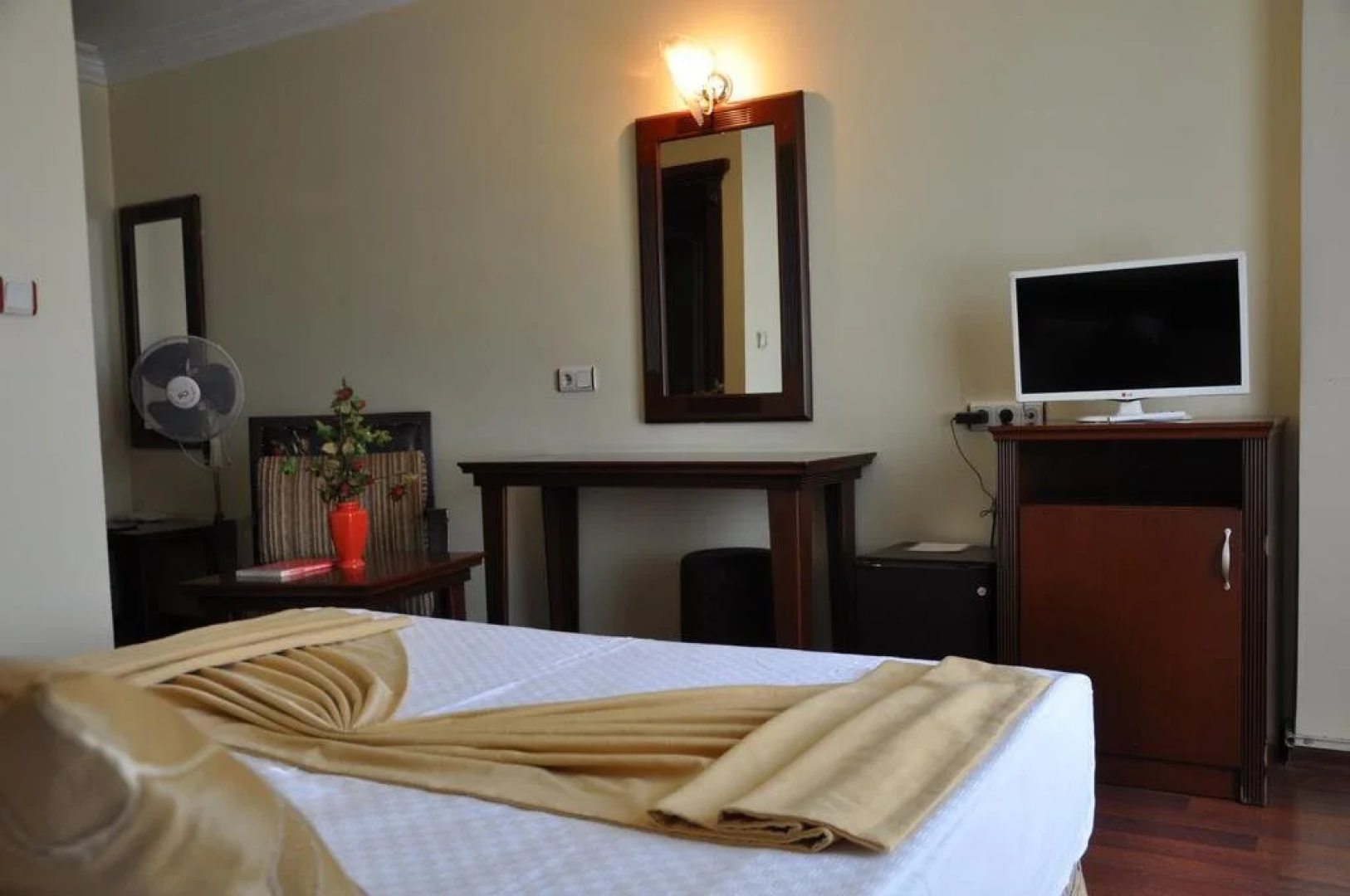 Kadiroglu Hotel