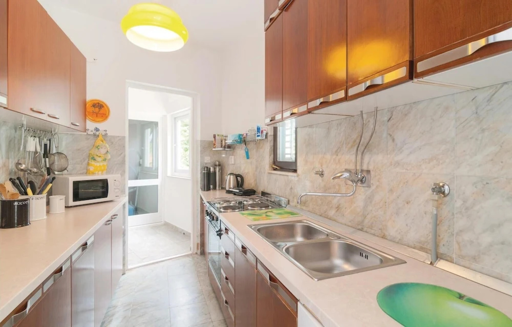 Awesome Home in Lokva Rogoznica with Hot Tub, WiFi, 7 Bedrooms