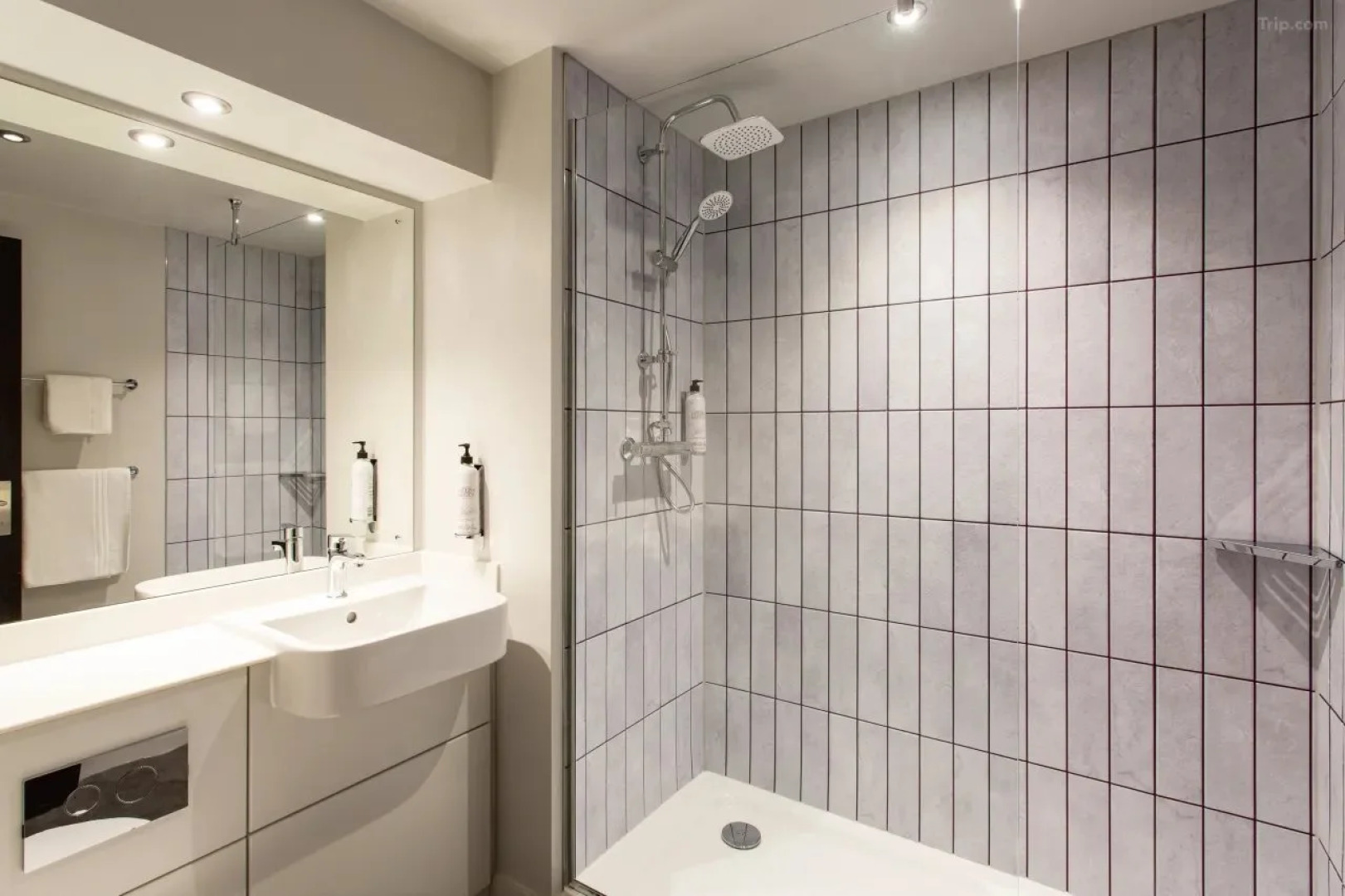 Premier Inn Rugby North - Newbold