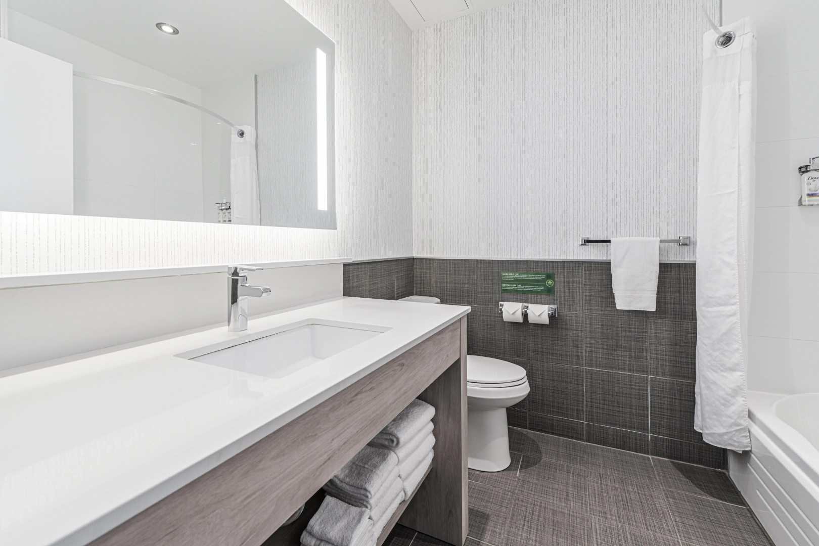 Holiday Inn Express Hotel Saint - Hyacinthe by IHG