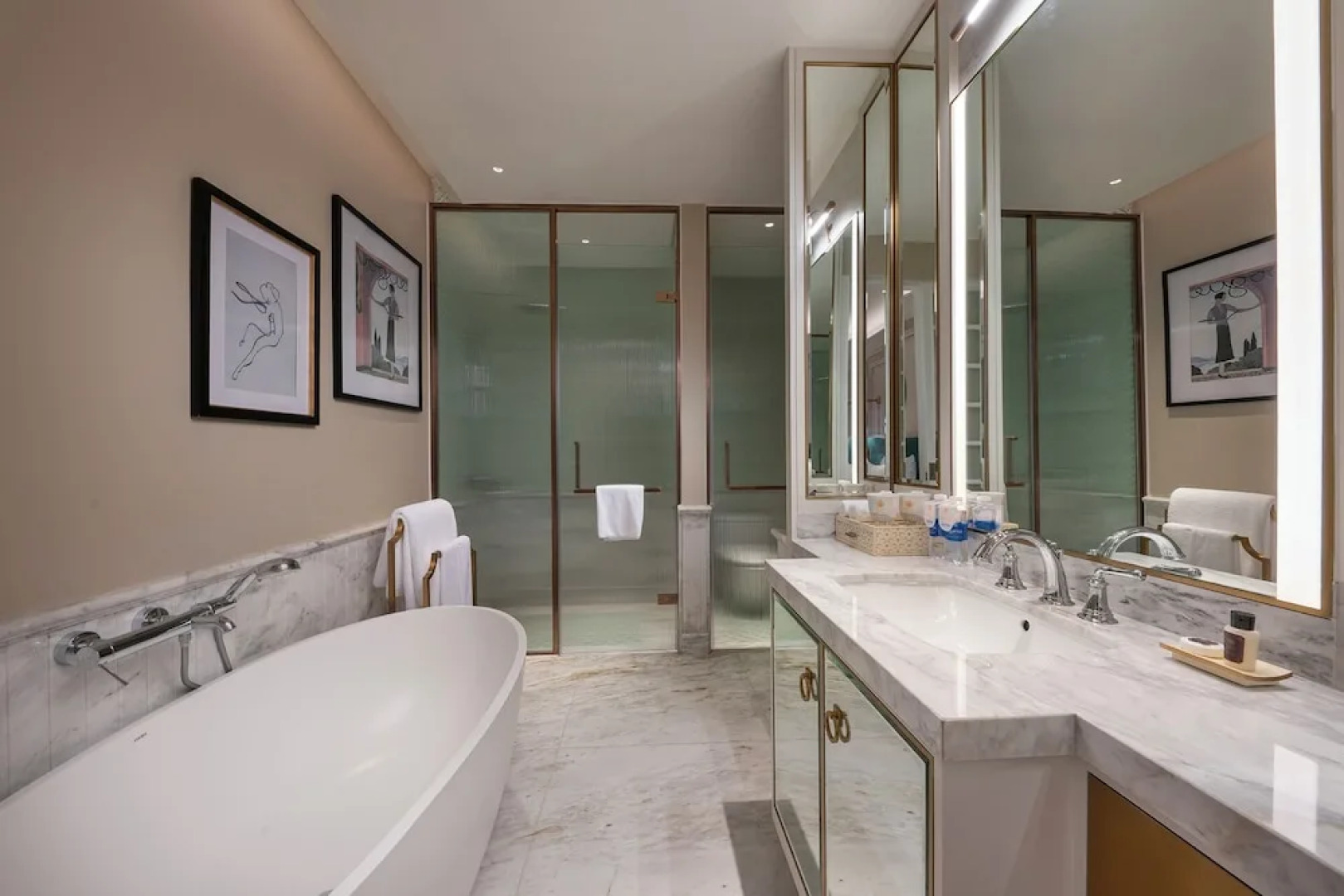 Hotel de lAmour Tam Dao