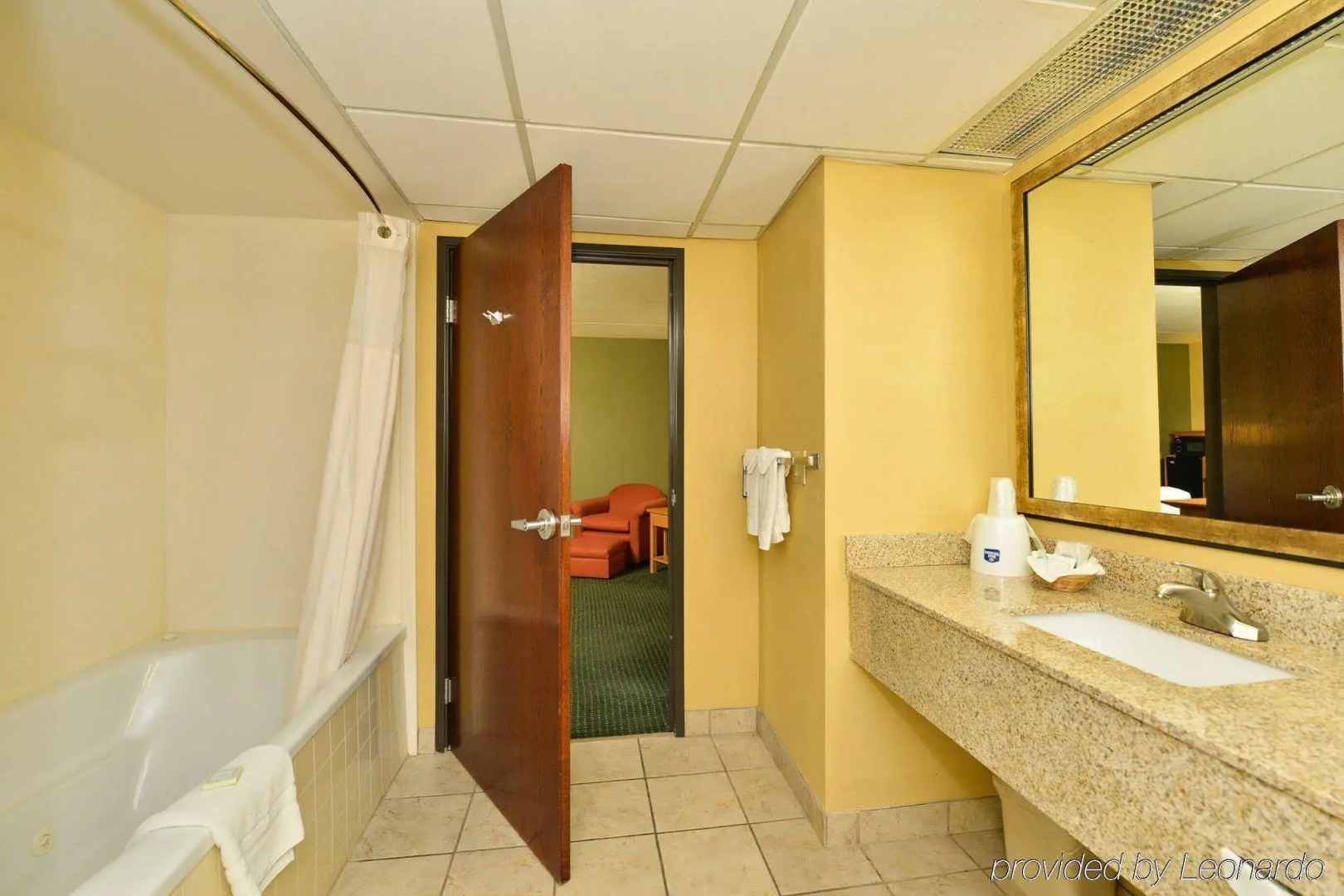 Holiday Inn Express & Suites Phoenix - Tempe by IHG