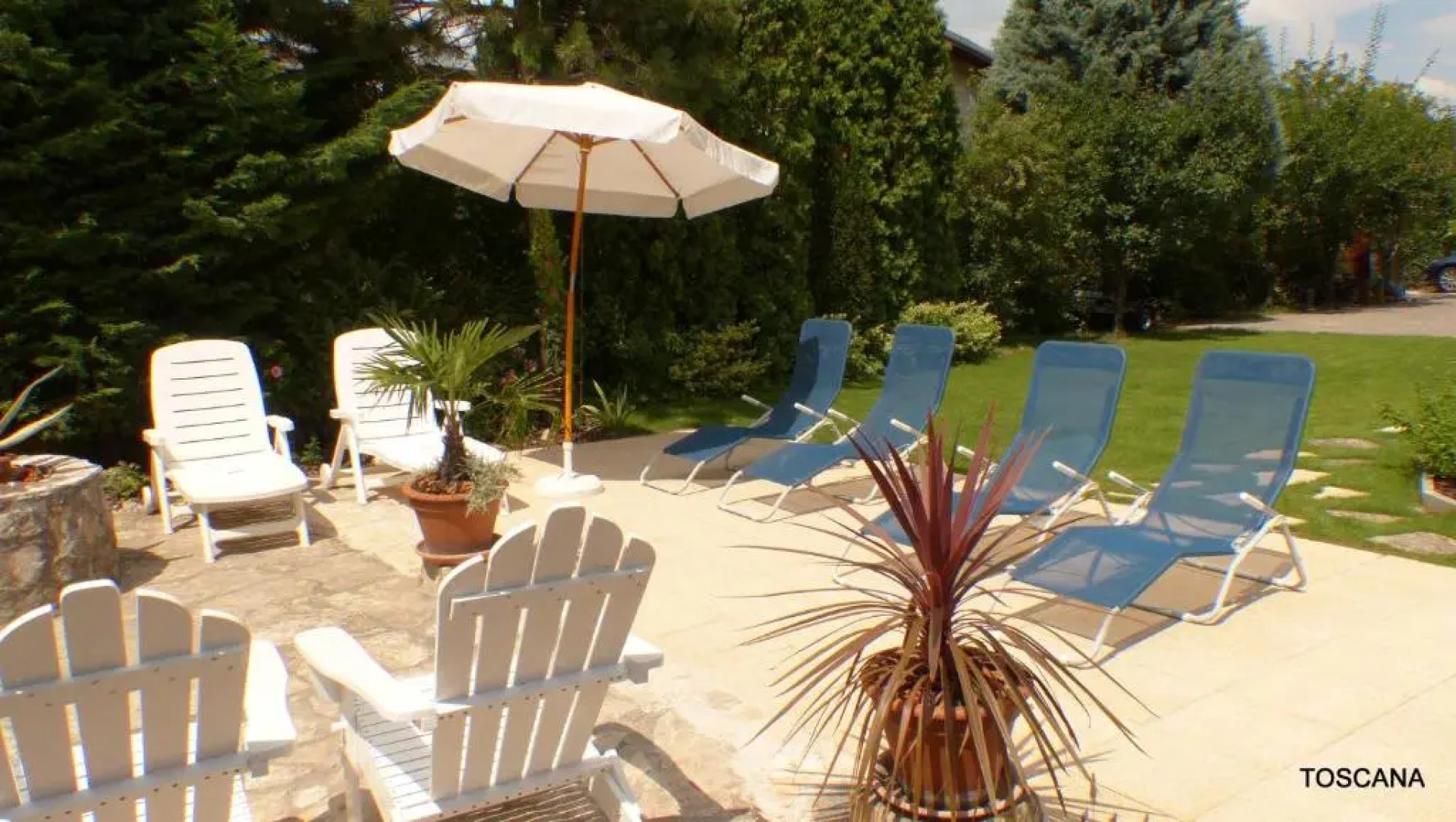 Toscana Lakeside Apartments I - II