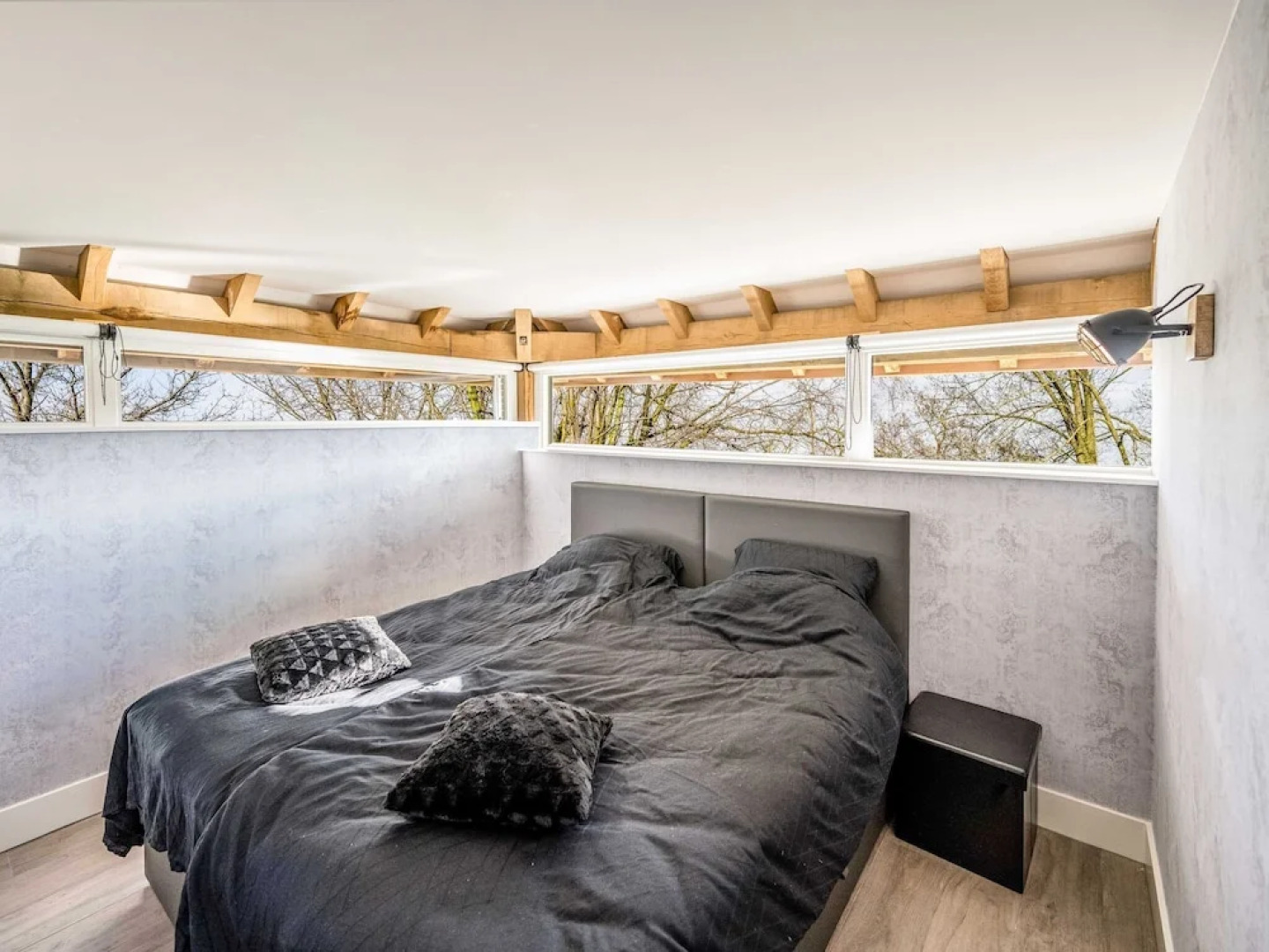 Pleasant Holiday Home in the Brabant Village of Zeeland wit Garden