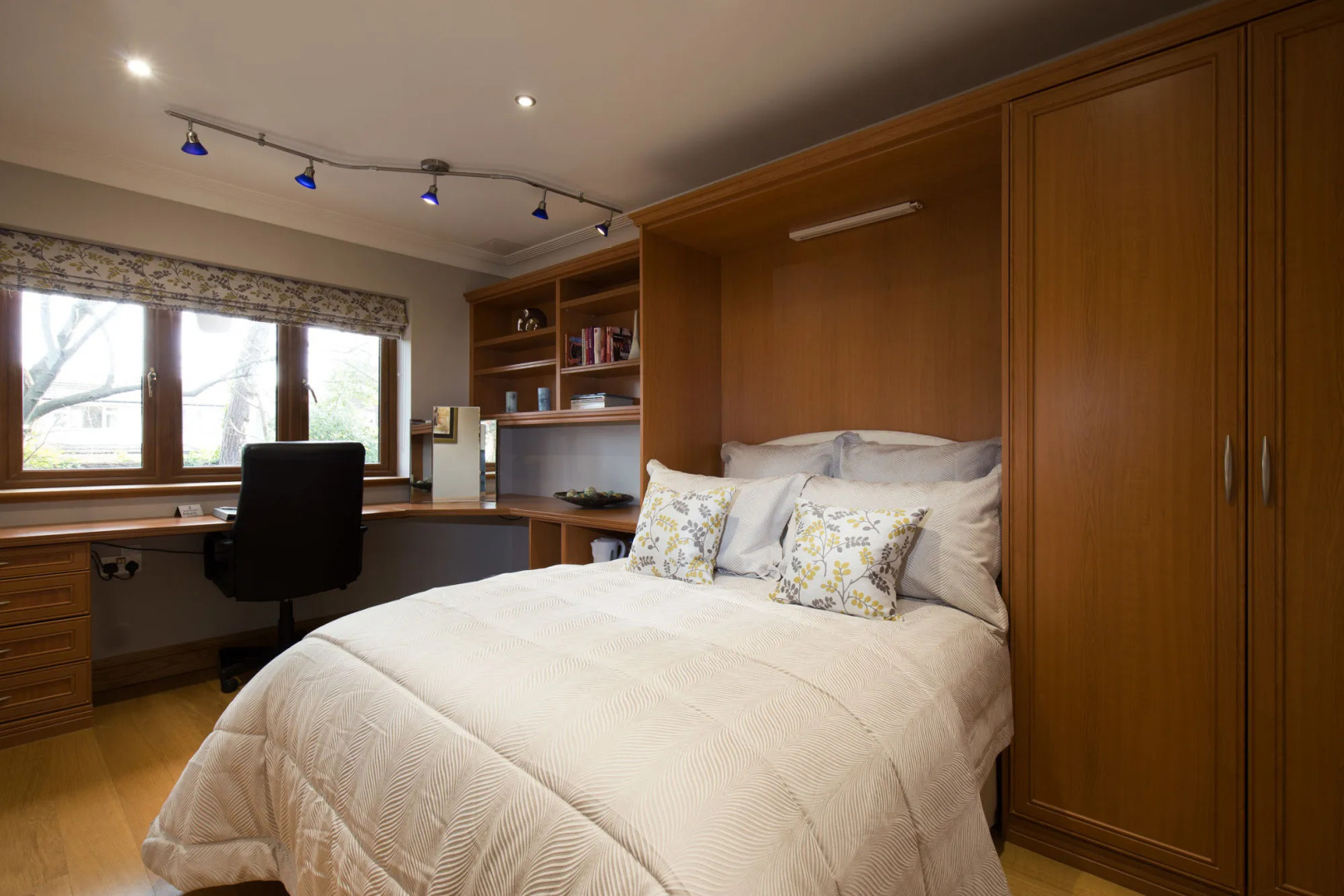Hamble Retreat House and Luxury Studios