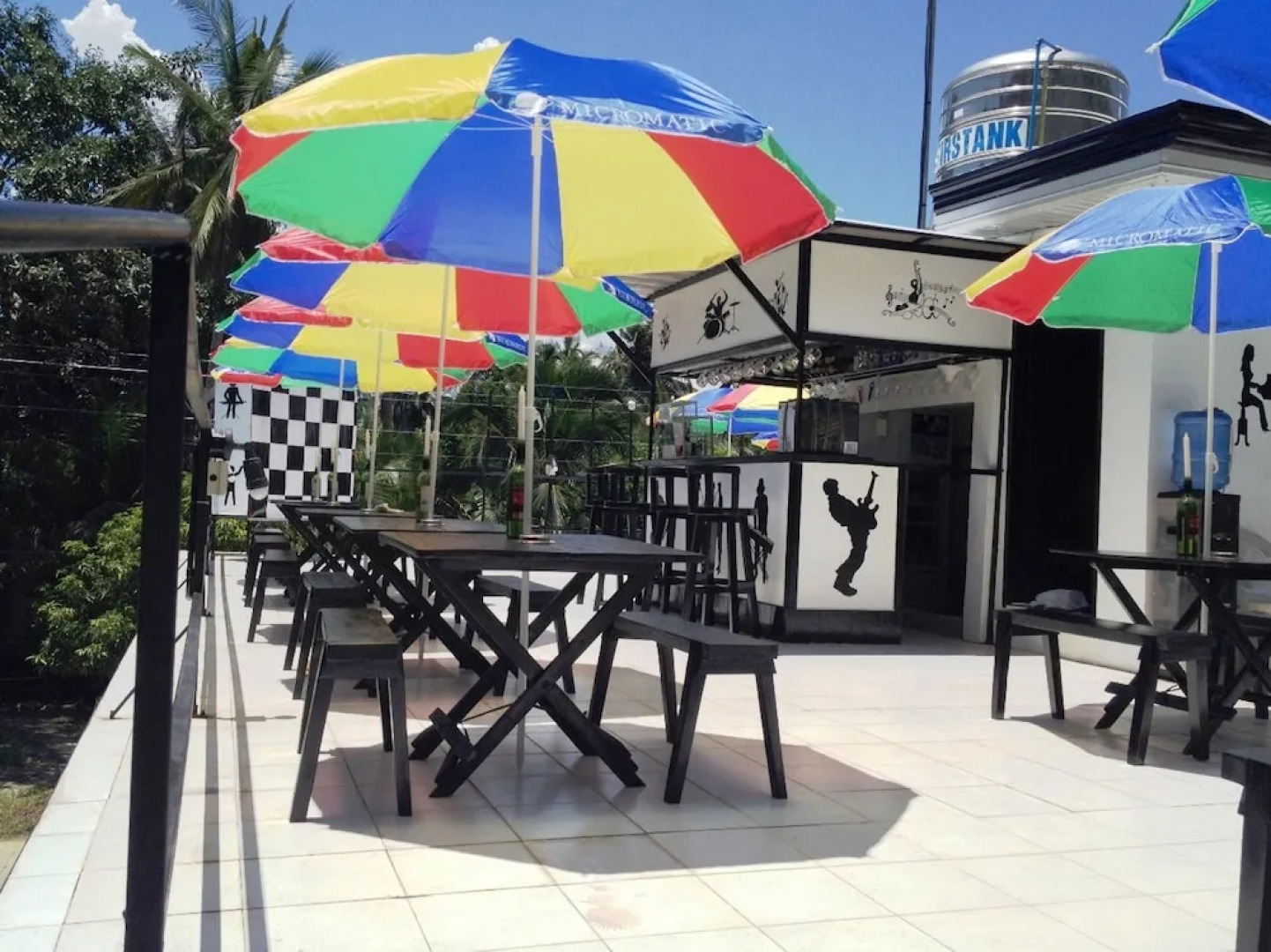 Western Highway Lodge