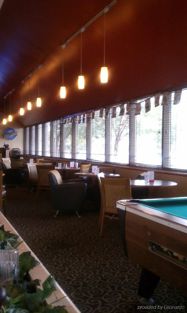 Holiday Inn Fayetteville-I-95 South