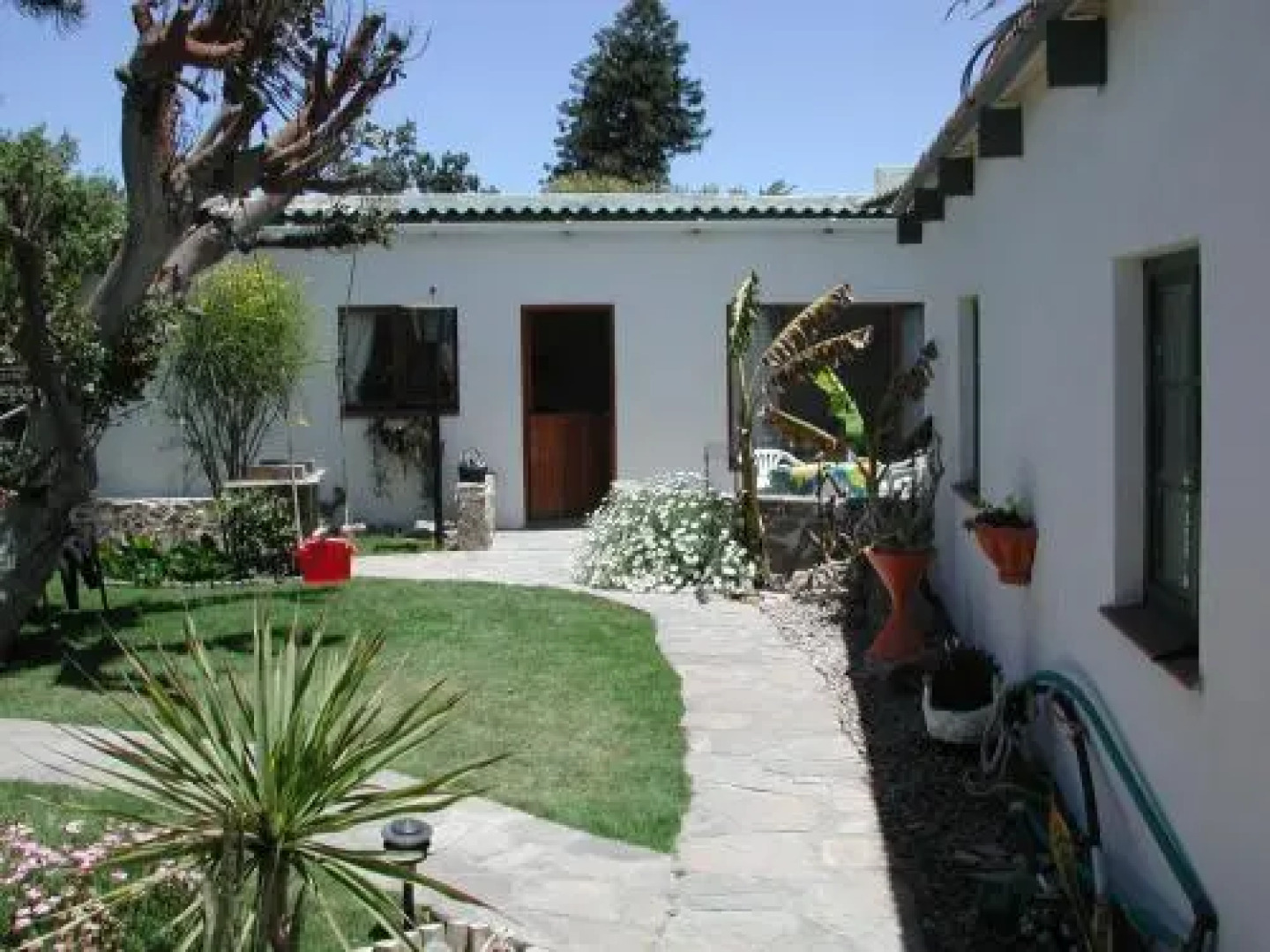 Buschtrommel - Tours & Accommodation