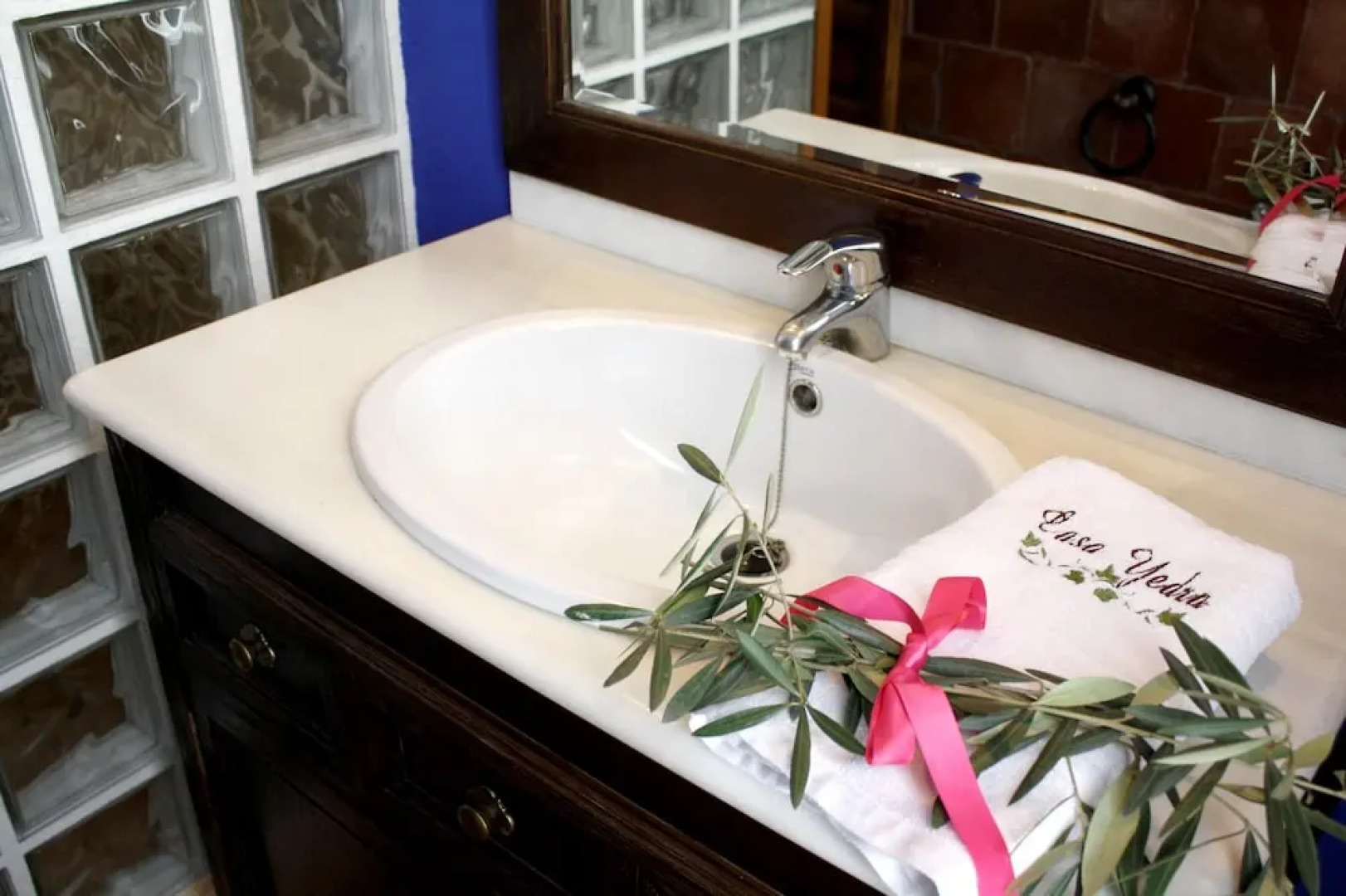 House With 5 Bedrooms in Almagro, With Shared Pool, Balcony and Wifi