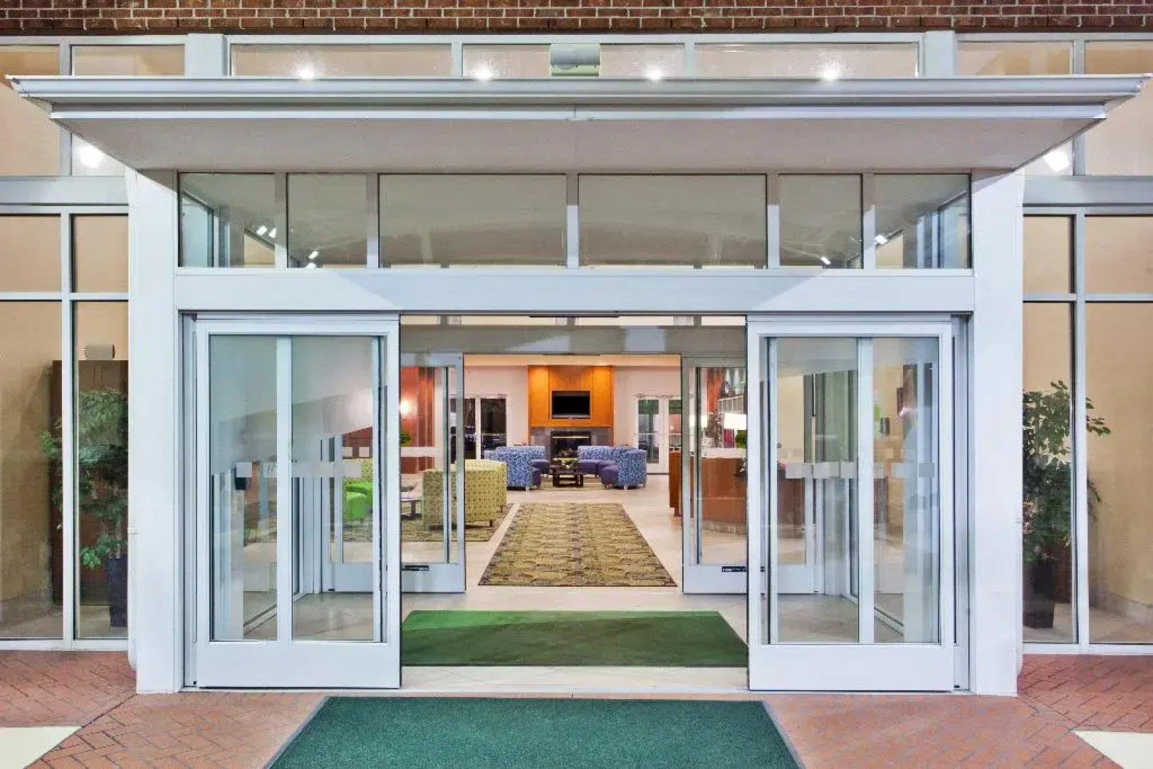 DoubleTree by Hilton Brunswick