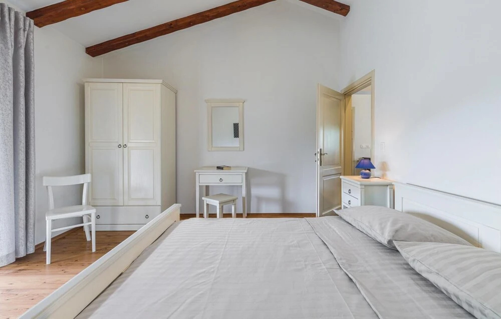 Beautiful Home in Kranjci With Wifi and 4 Bedrooms