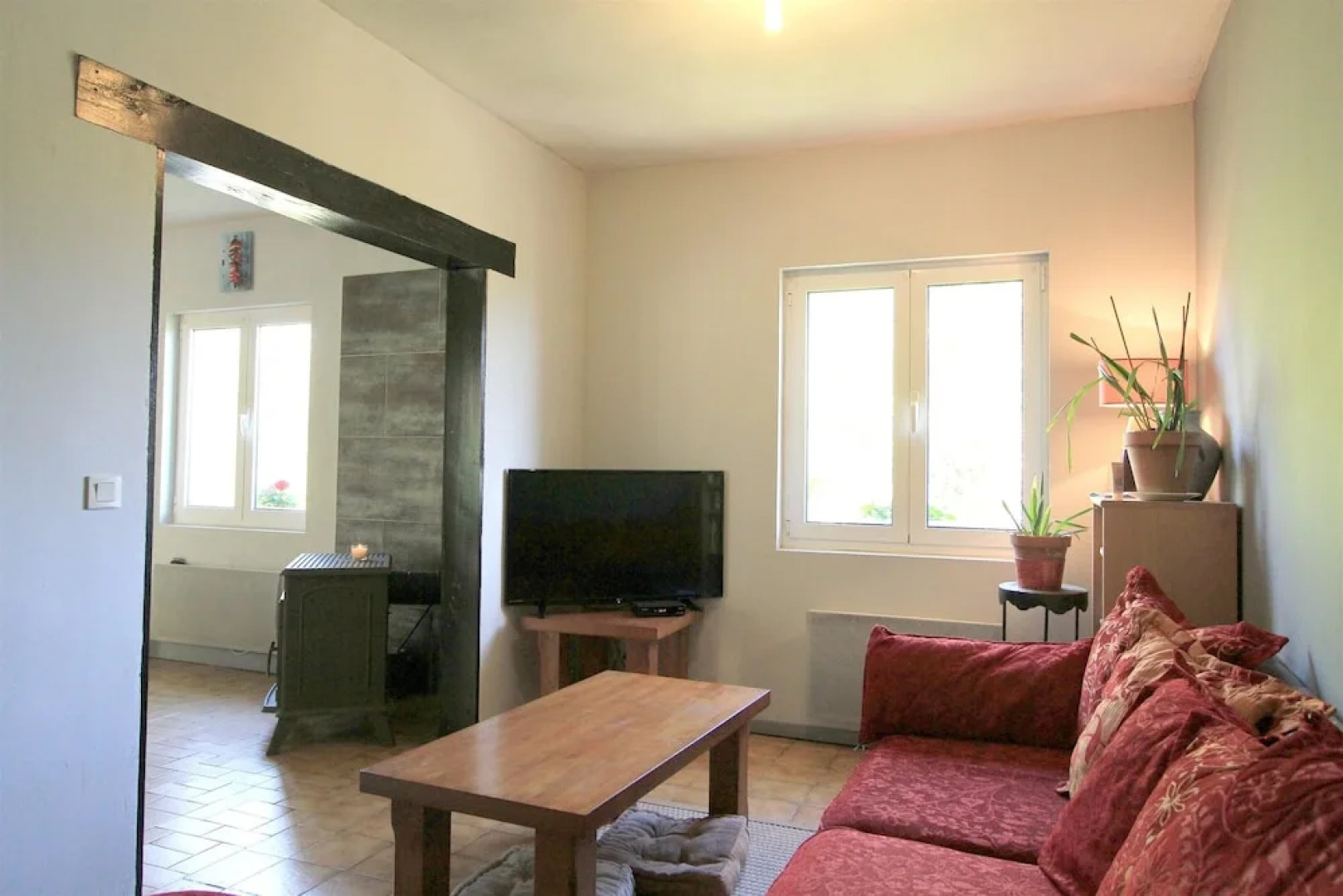 House With 2 Bedrooms in Marcillac-saint-quentin, With Enclosed Garden