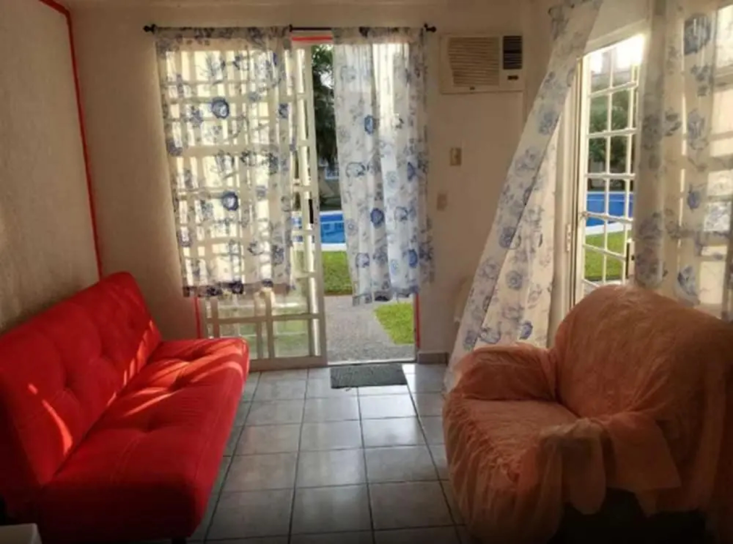 Beautiful House furnished Casa Amueblada