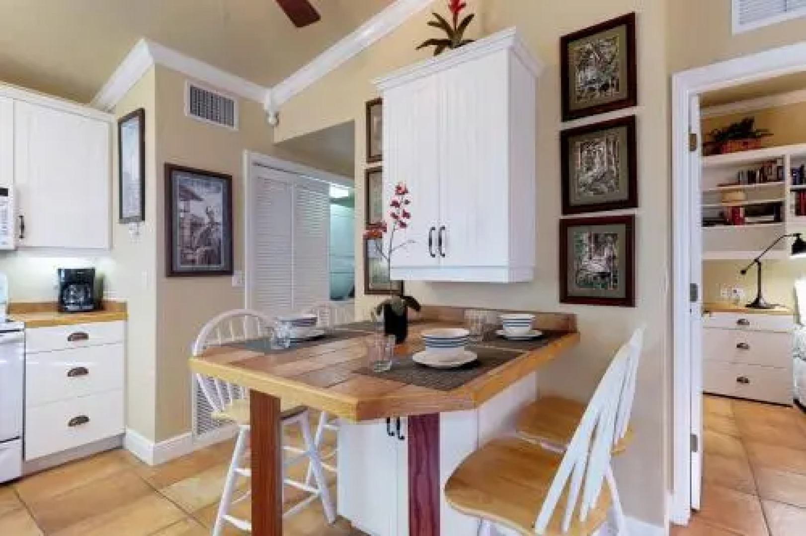 Palm Isle 3210 by RedAwning