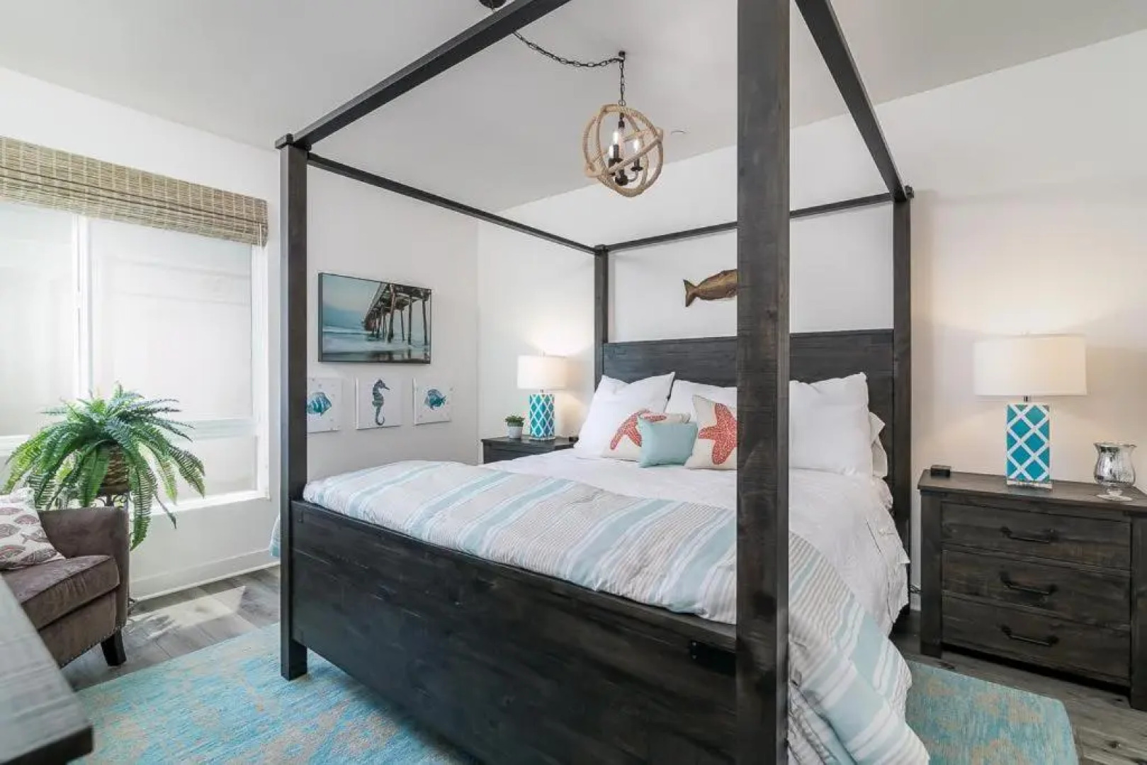 Ocean View 3 Bedrooms Condo, just steps from the park, pier & water!