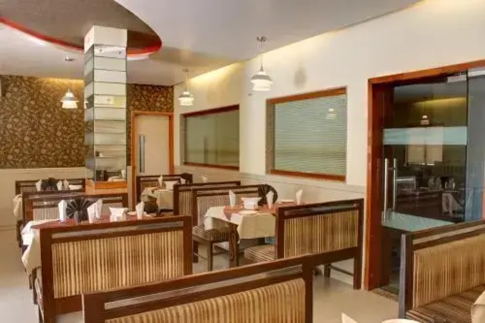 Hotel Corona