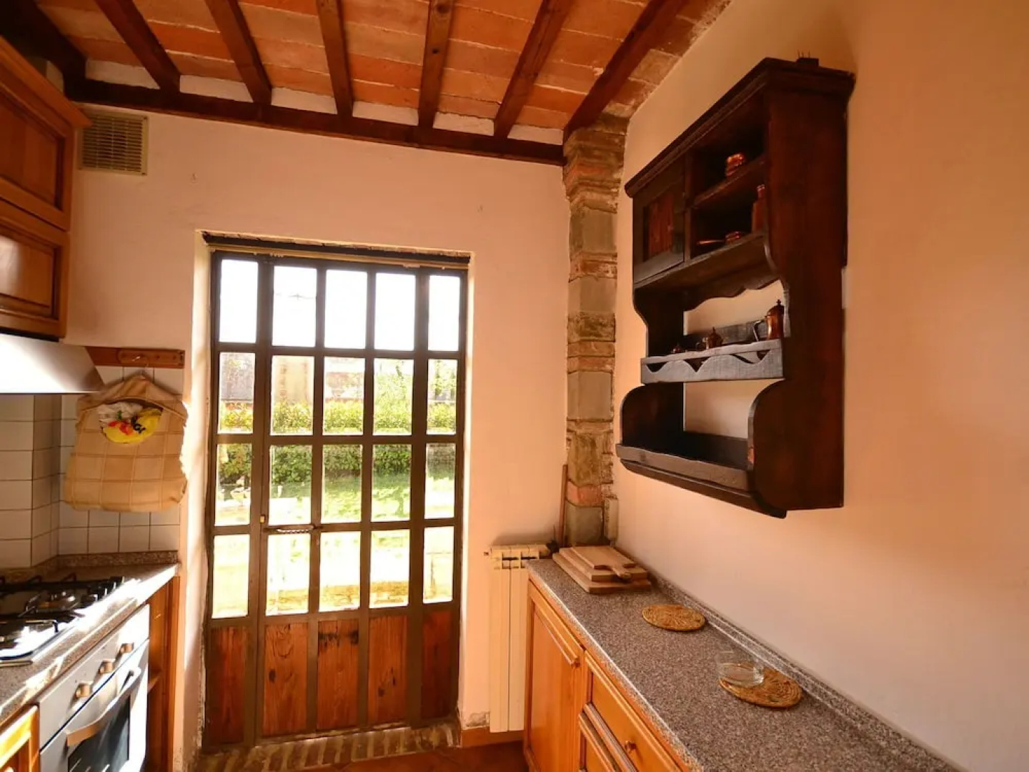 Spacious Cottage With Pool in Arezzo Italy