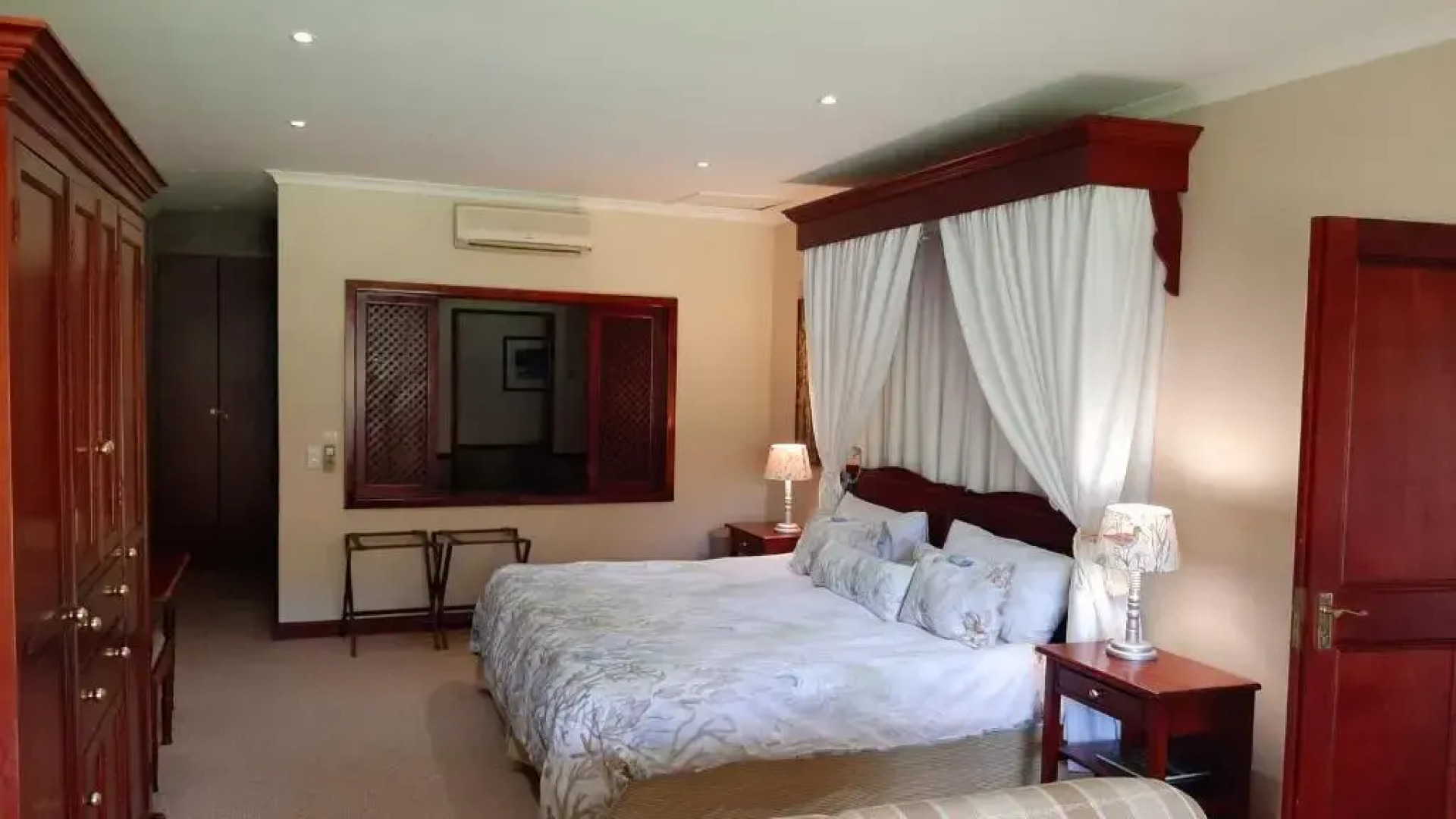 Sedgefield Apartment On The Lake