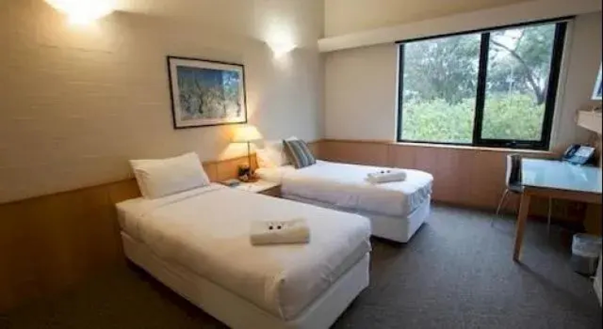 Deakin Management Centre