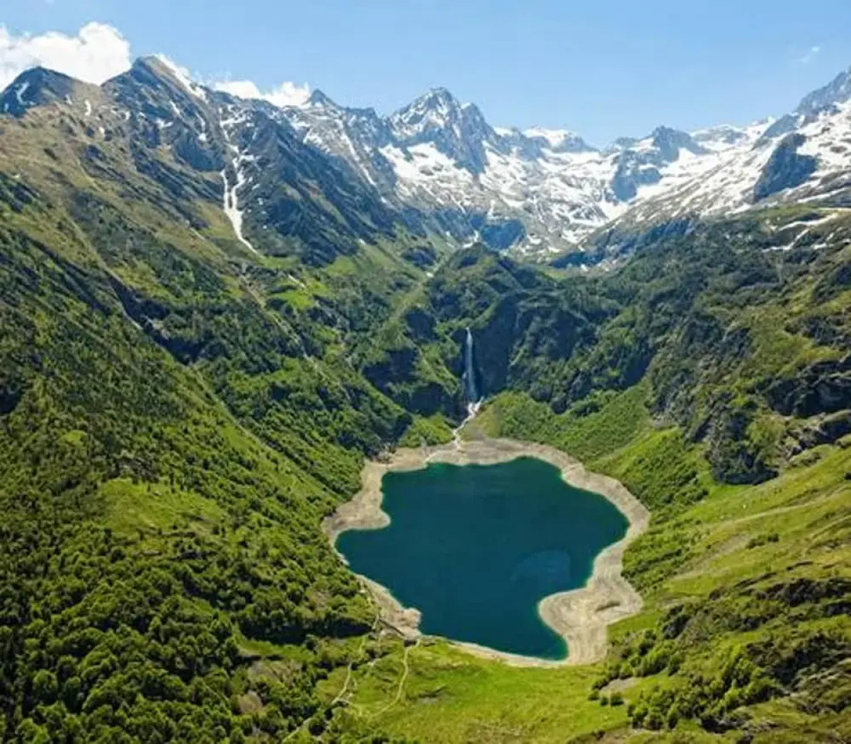 Apartment With 2 Bedrooms in Bagnères-de-luchon - 200 m From the Slope