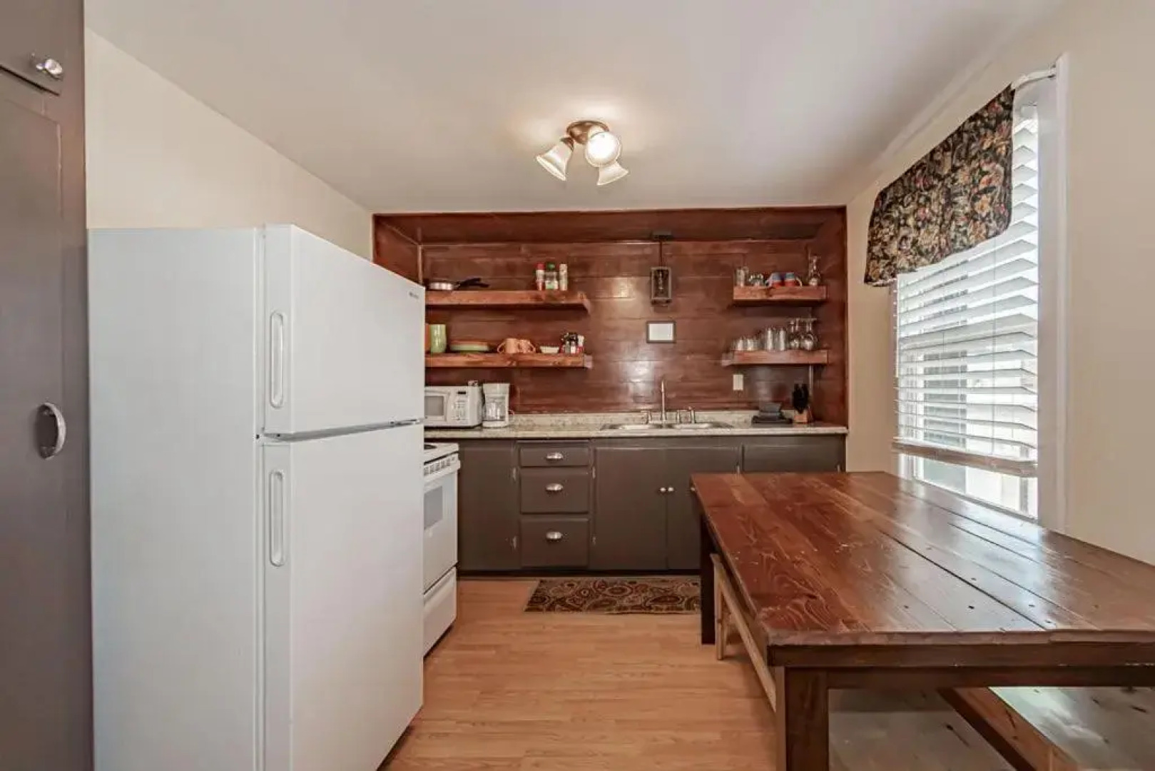 Lava Hot Springs Suites