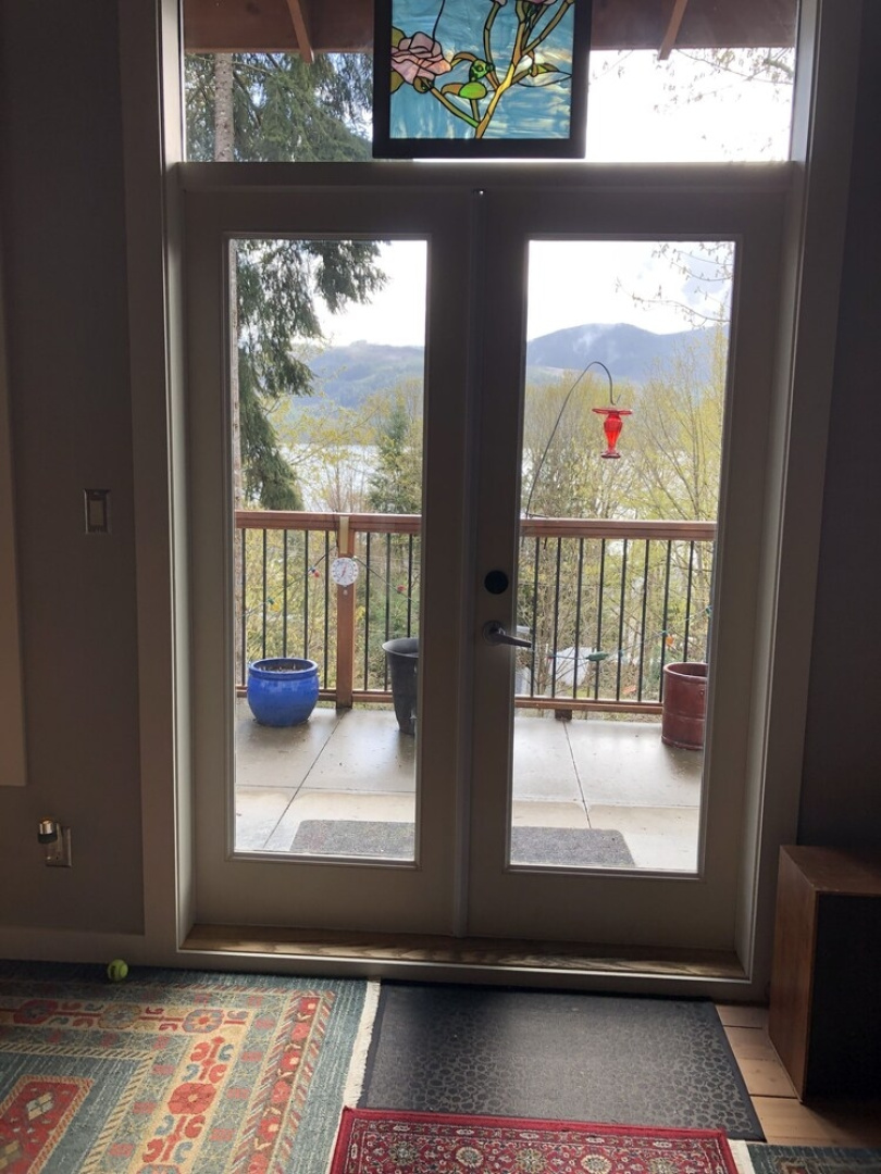 Youbou Lake House