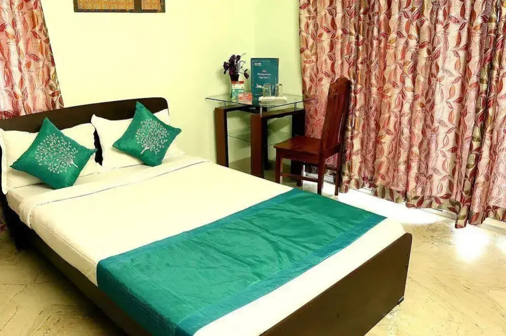 OYO Apartments New Town Axis Mall