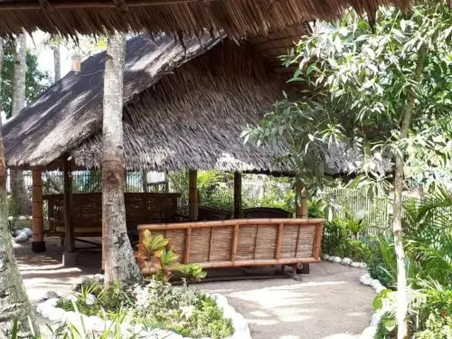 Big BamBoo Beach Resort Sipalay