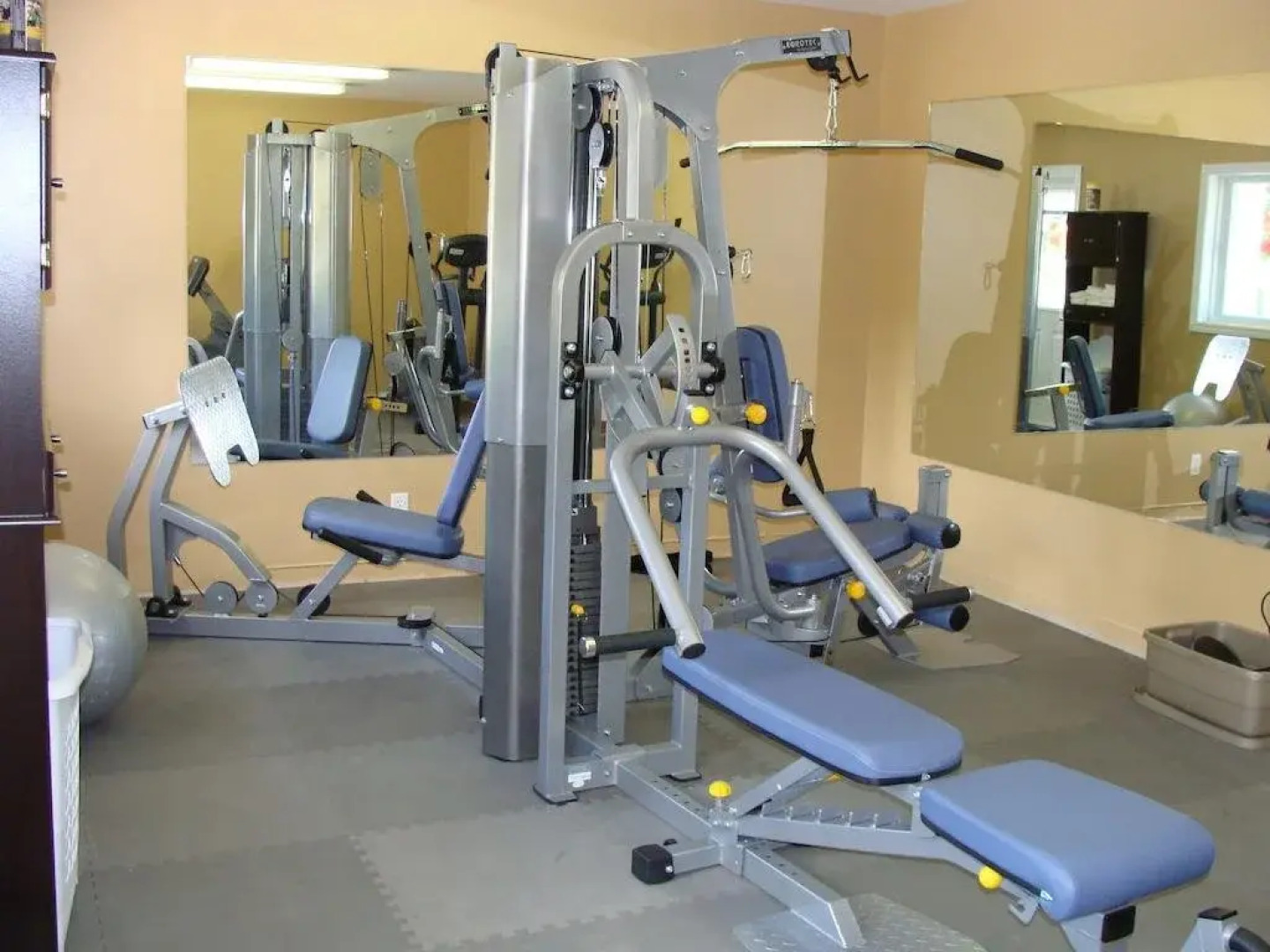 Port Cunnington Lodge & Resort