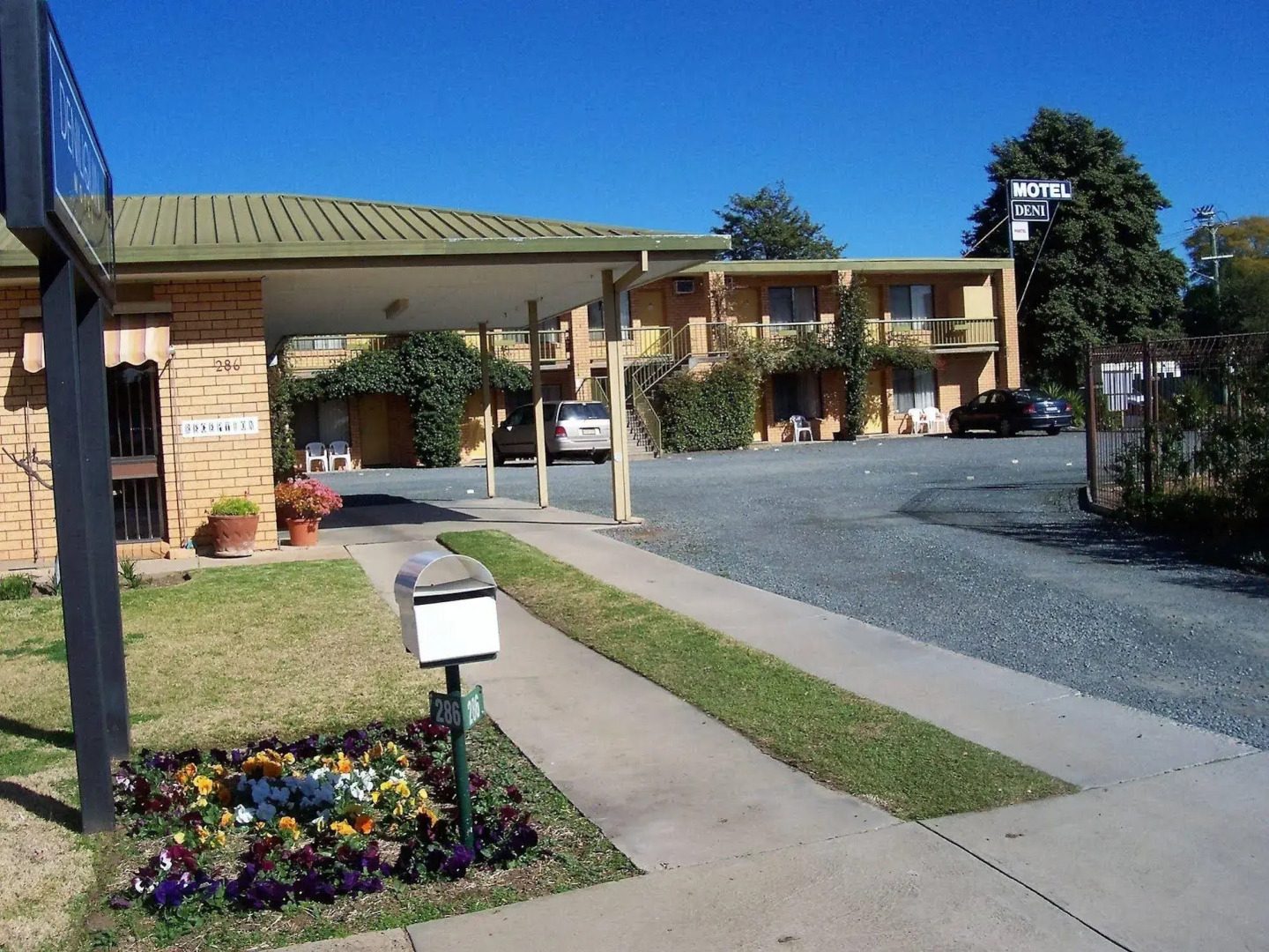 Deniliquin Motel