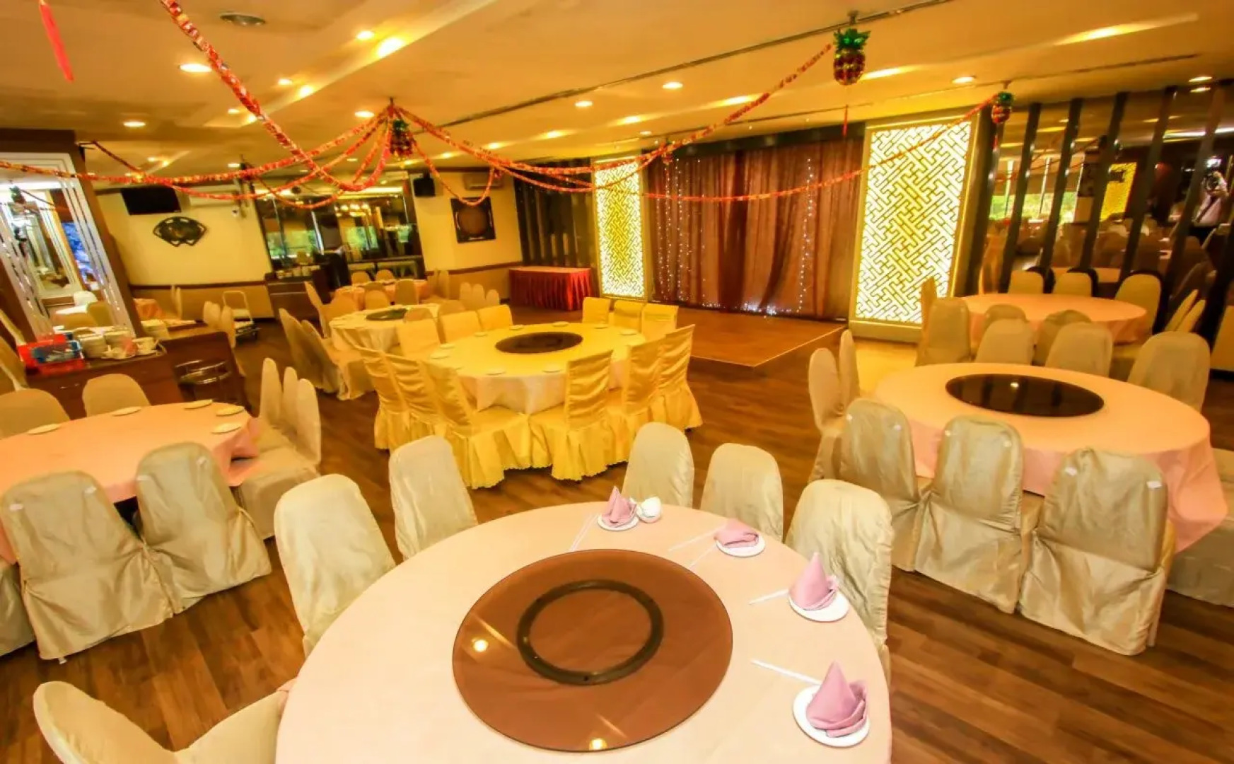 Crystal Crown Hotel Harbour View