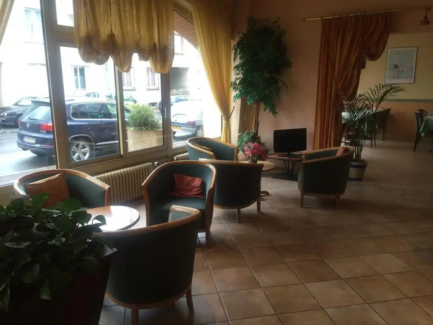 Hotel Anne de Beaujeu