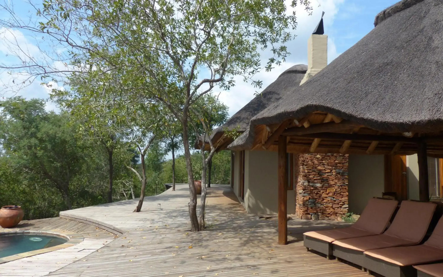 Etali Safari Lodge