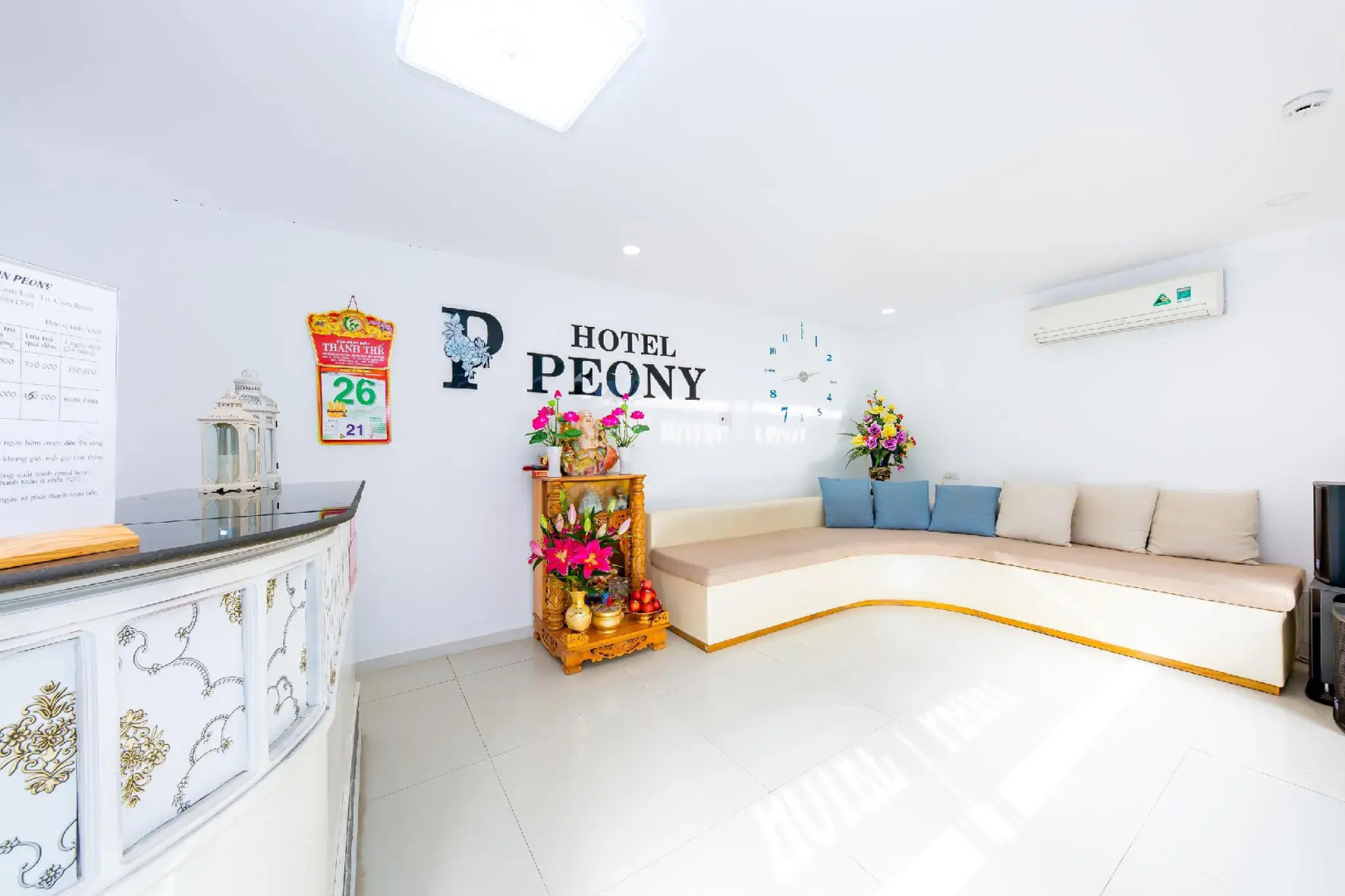 Super OYO 598 Peony Hotel