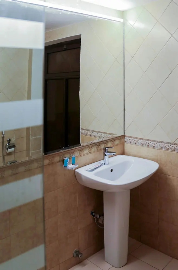 Capital O 145 Sendan Residence