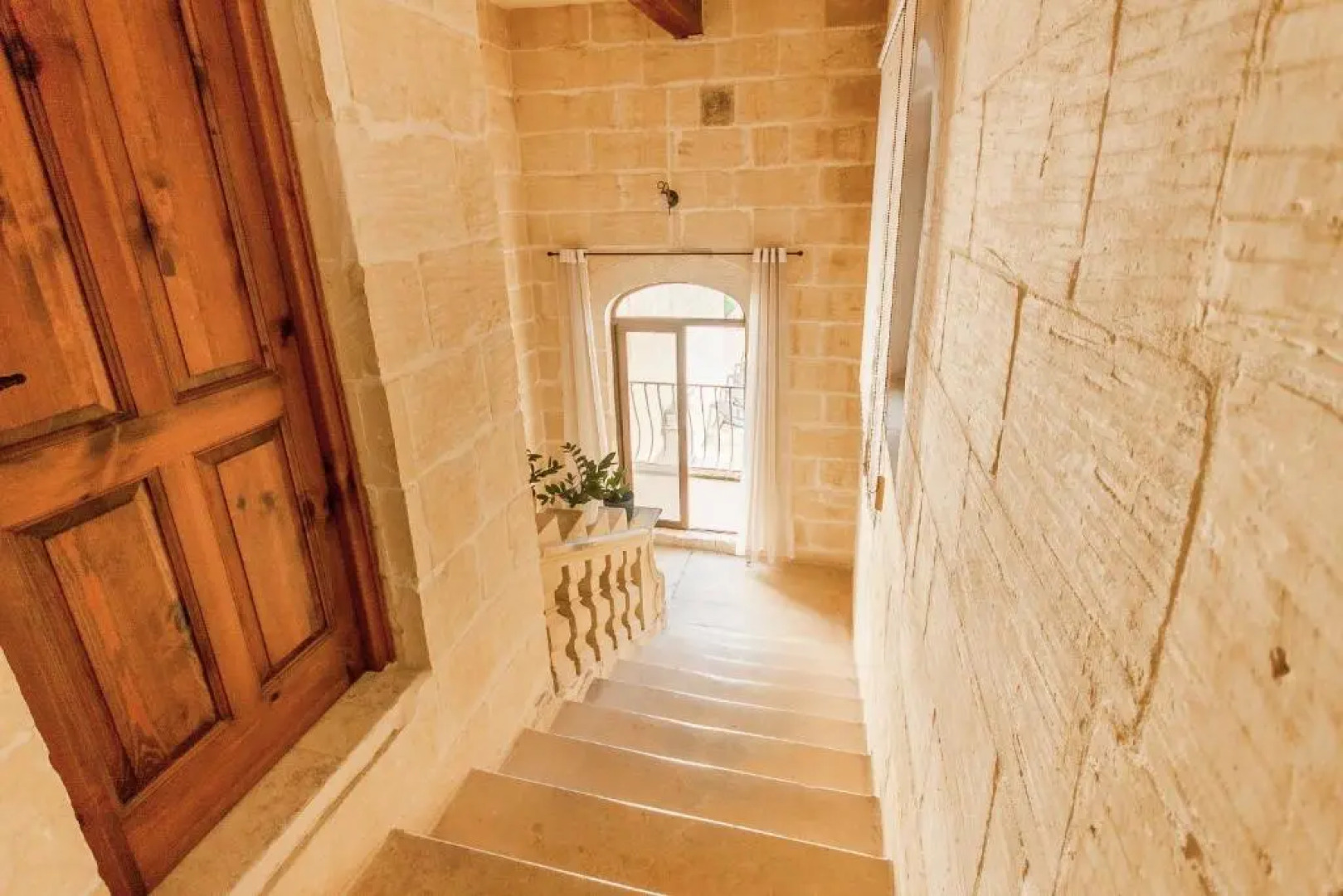 Centre Island Gozitan Farmhouse & Pool