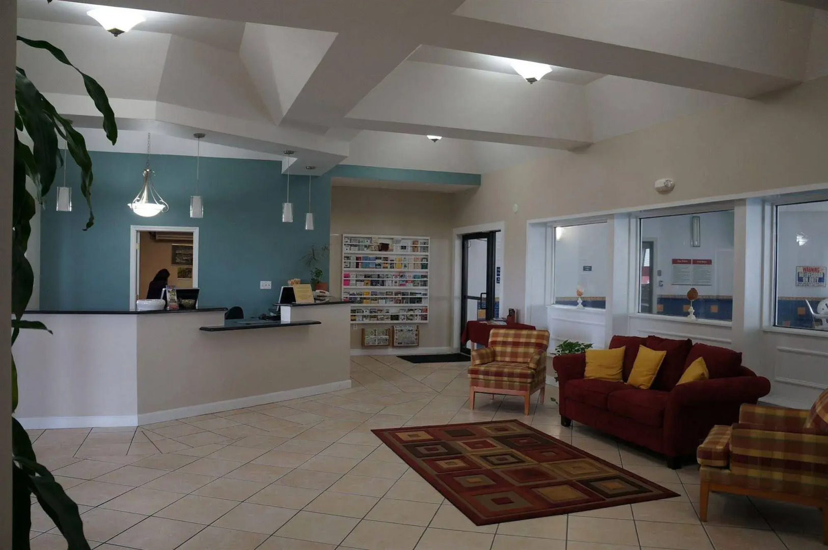 Admiralty Inn & Suites - a Red Collection Hotel