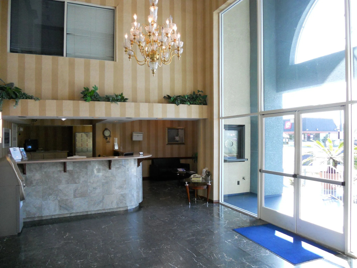 The Wave Manhattan Beach