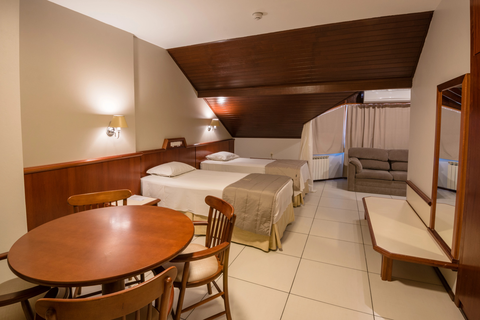 Hotel Fioreze Origem