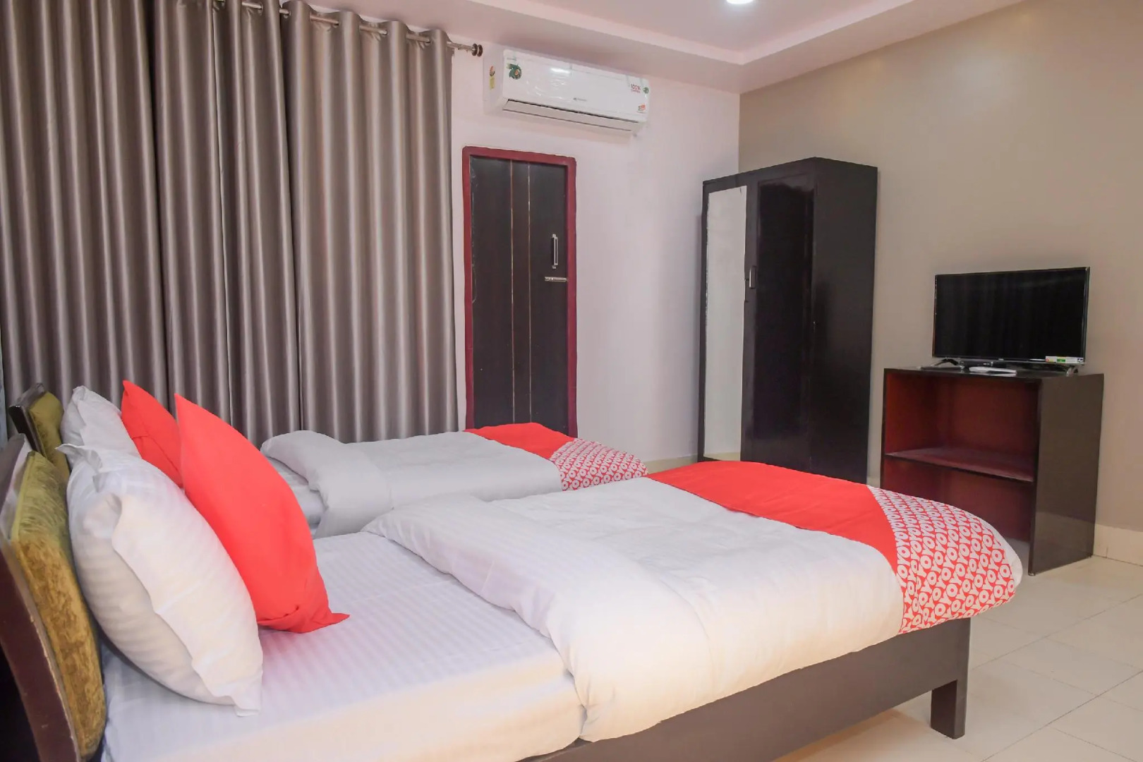 Capital O 26866 Megha Resort