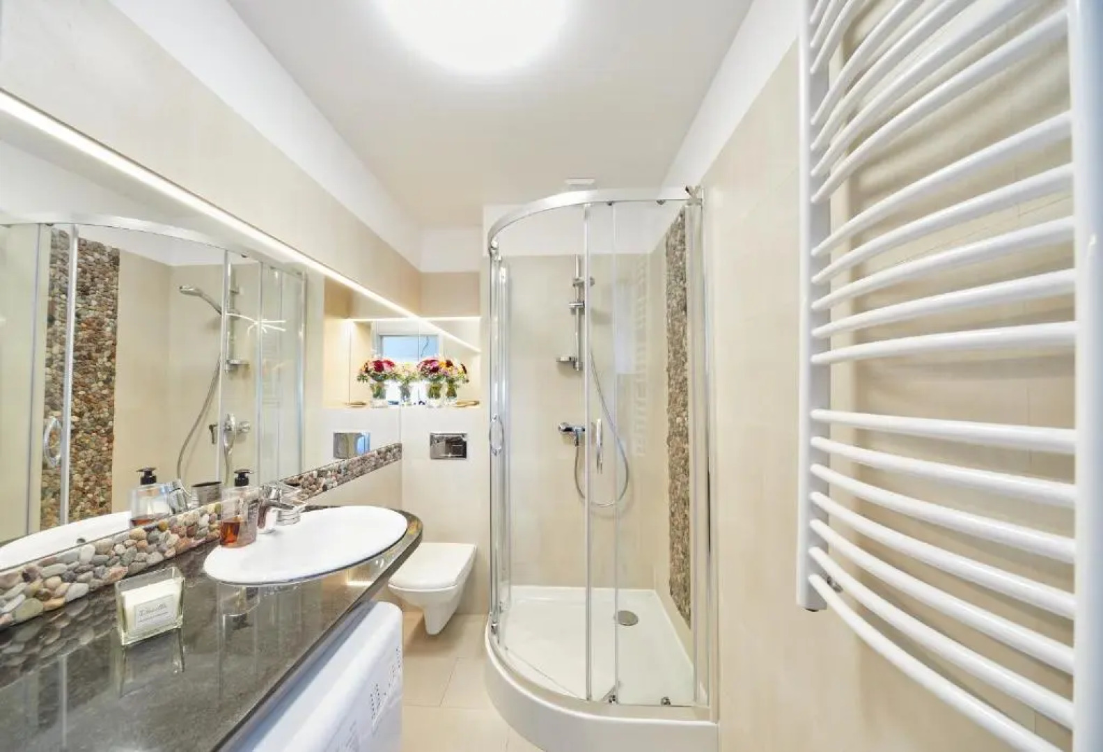 Apartments Luxview III